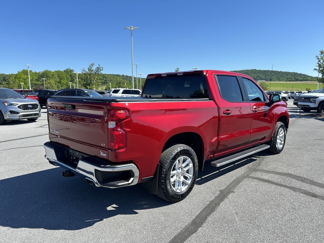 2024 Chevrolet Silverado 1500 LT