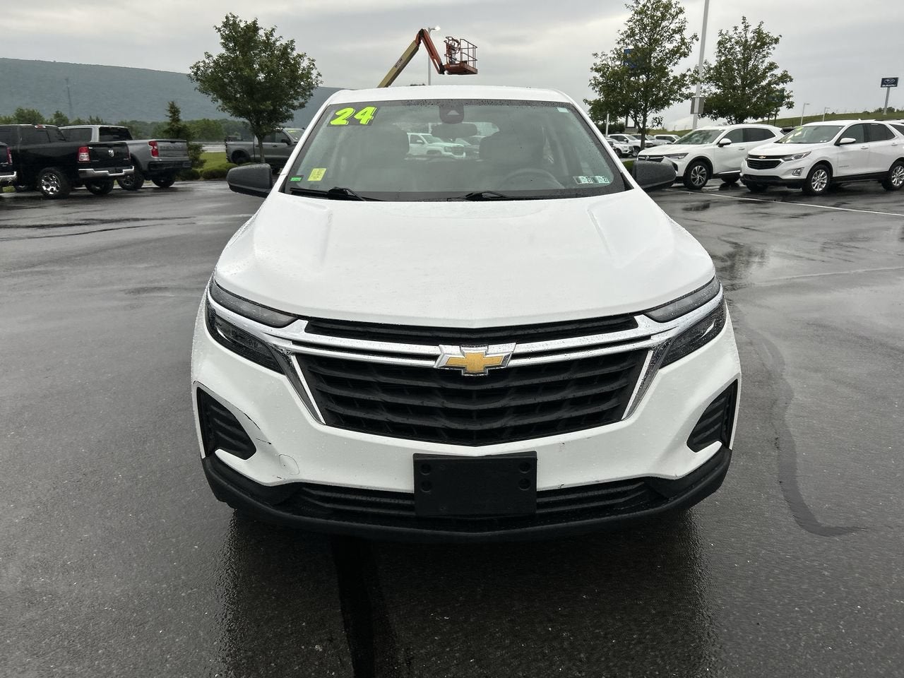 2024 Chevrolet Equinox LS