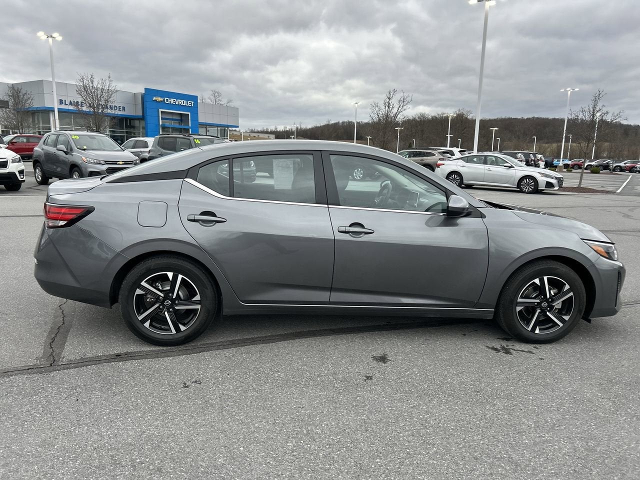 2025 Nissan Sentra SV