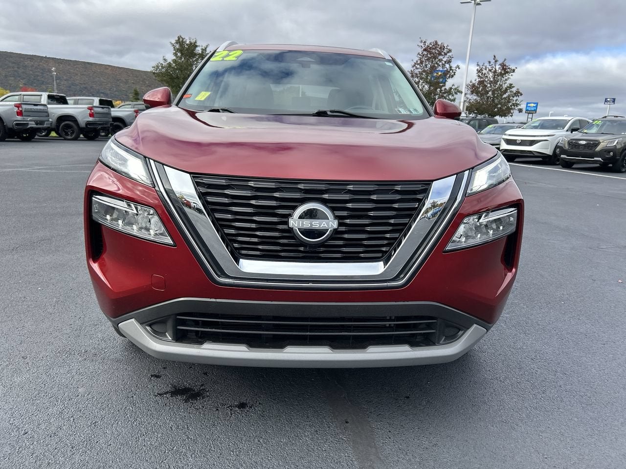 2022 Nissan Rogue SV