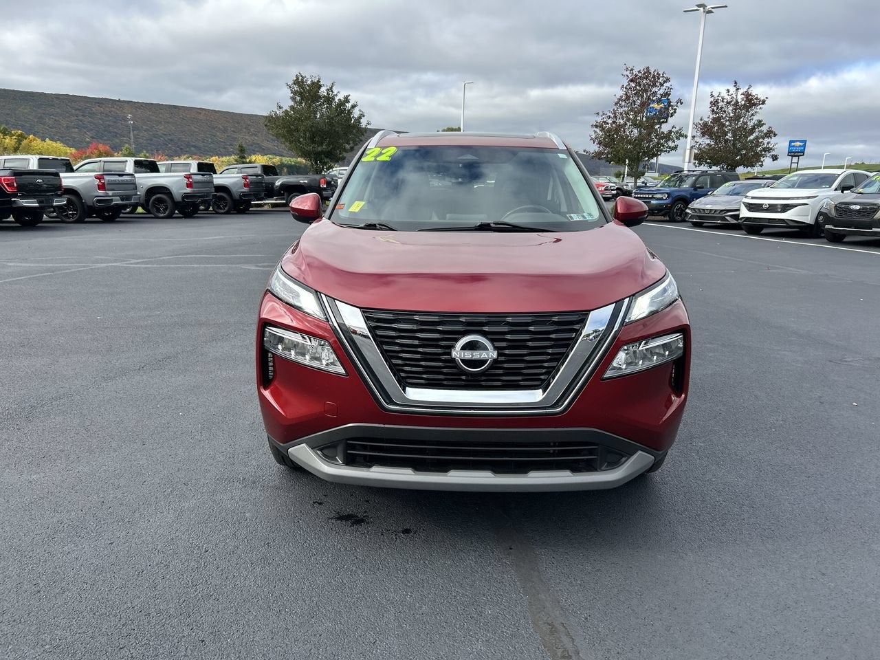 2022 Nissan Rogue SV