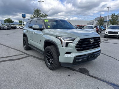 2025 Toyota Sequoia SR5