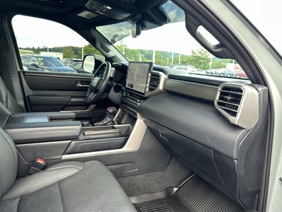 2025 Toyota Sequoia SR5