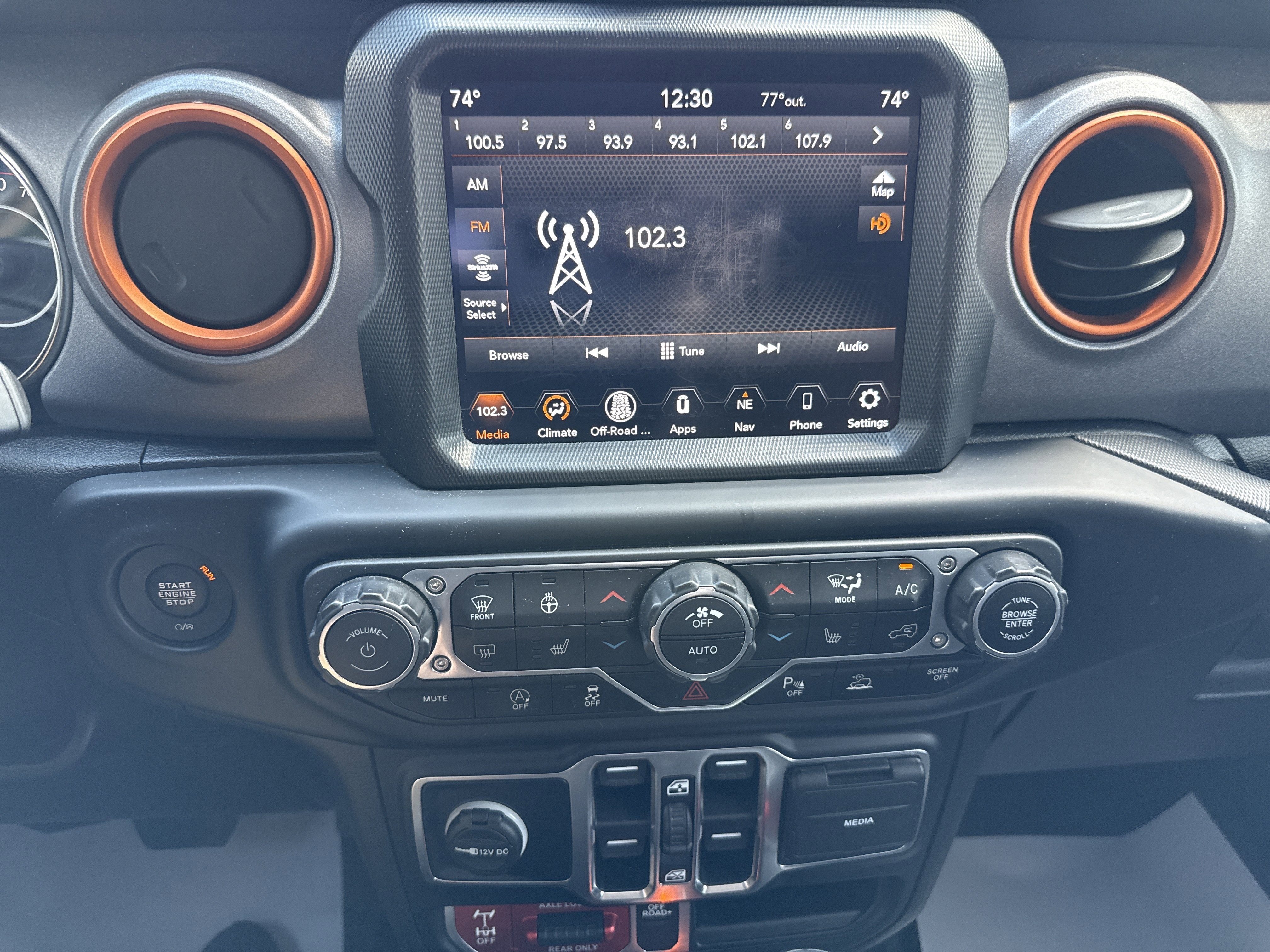 2021 Jeep Gladiator Mojave