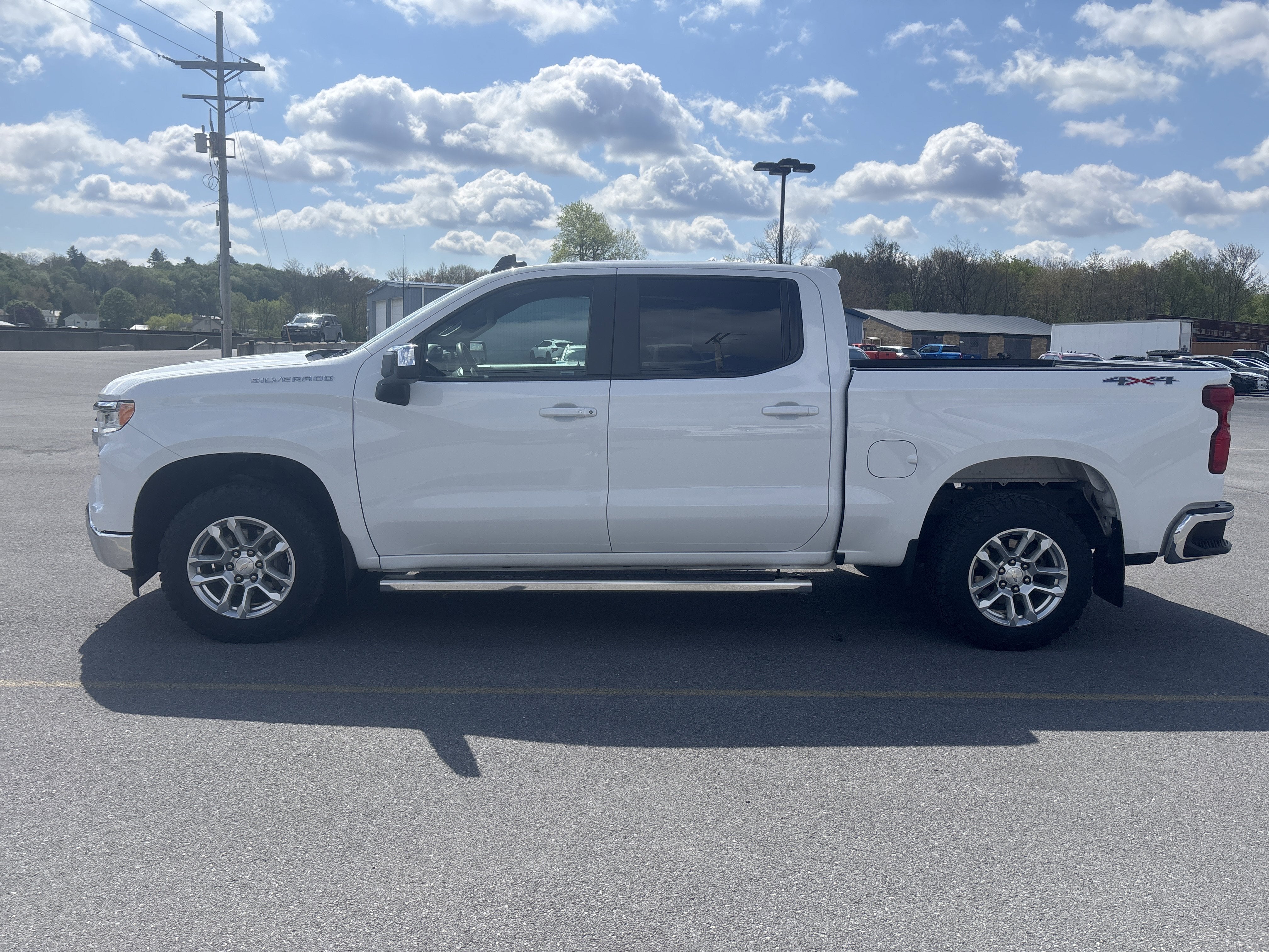 2023 Chevrolet Silverado 1500 LT (2FL)