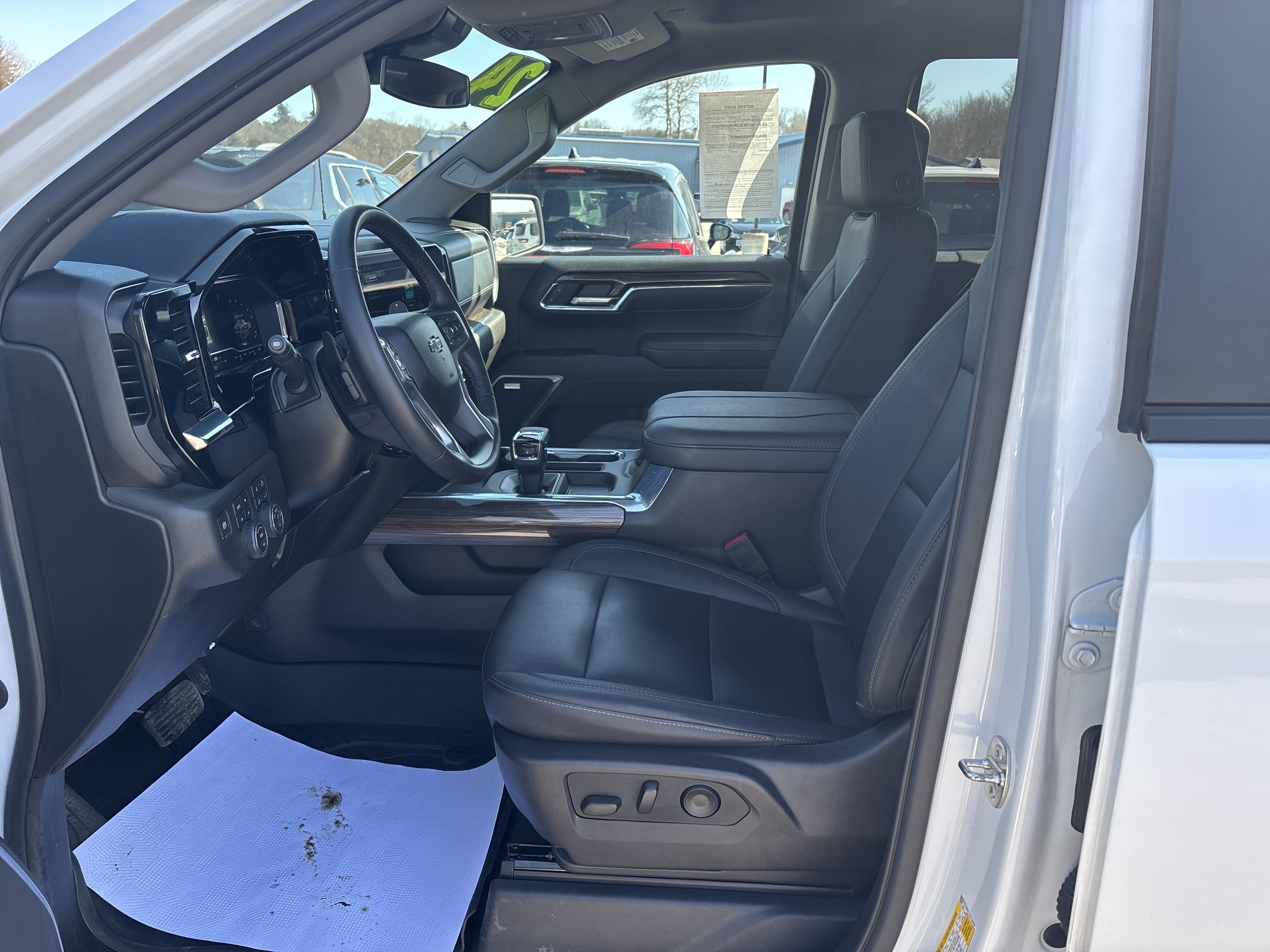 2024 Chevrolet Silverado 1500 RST