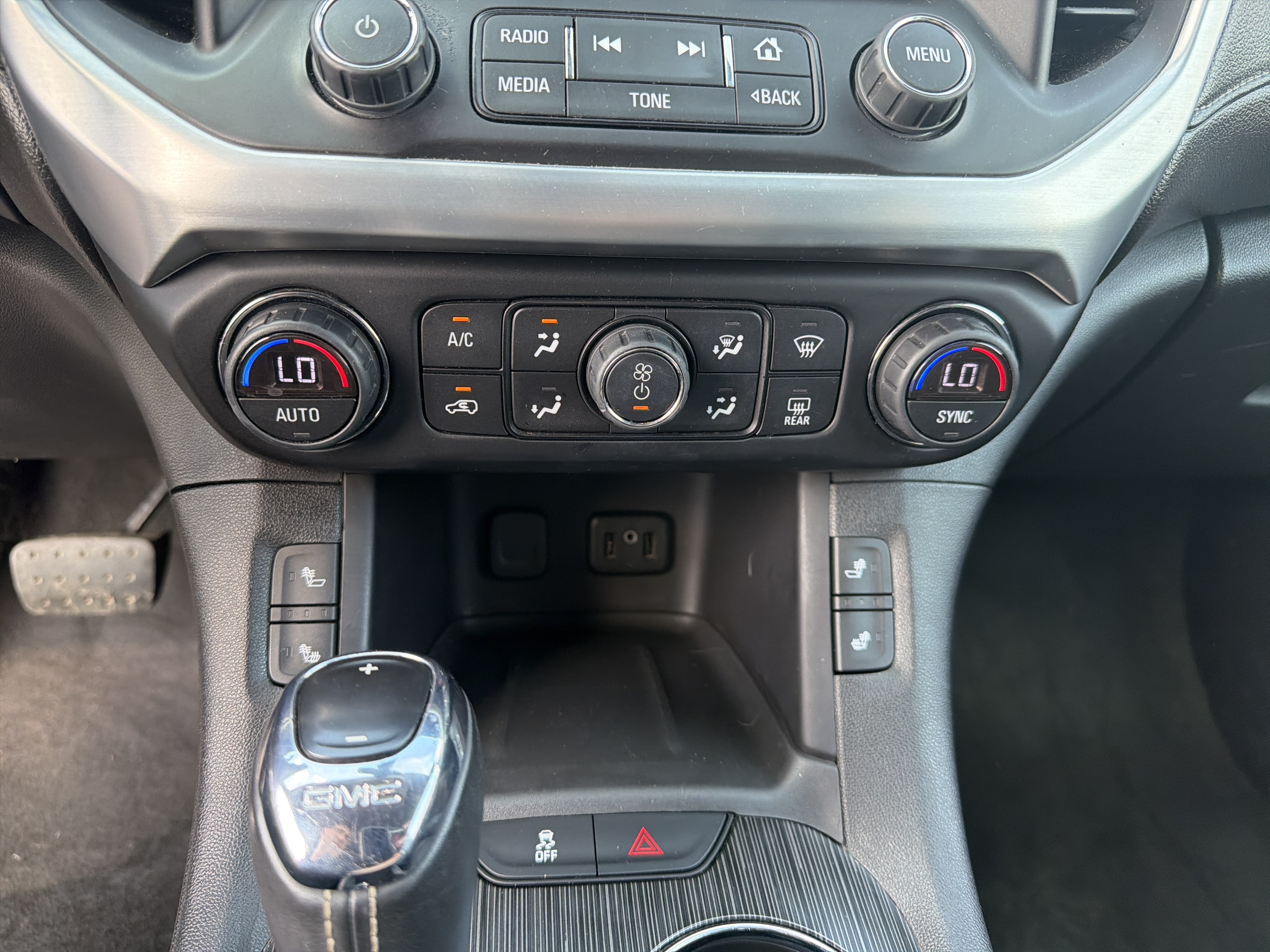 2018 GMC Acadia SLT