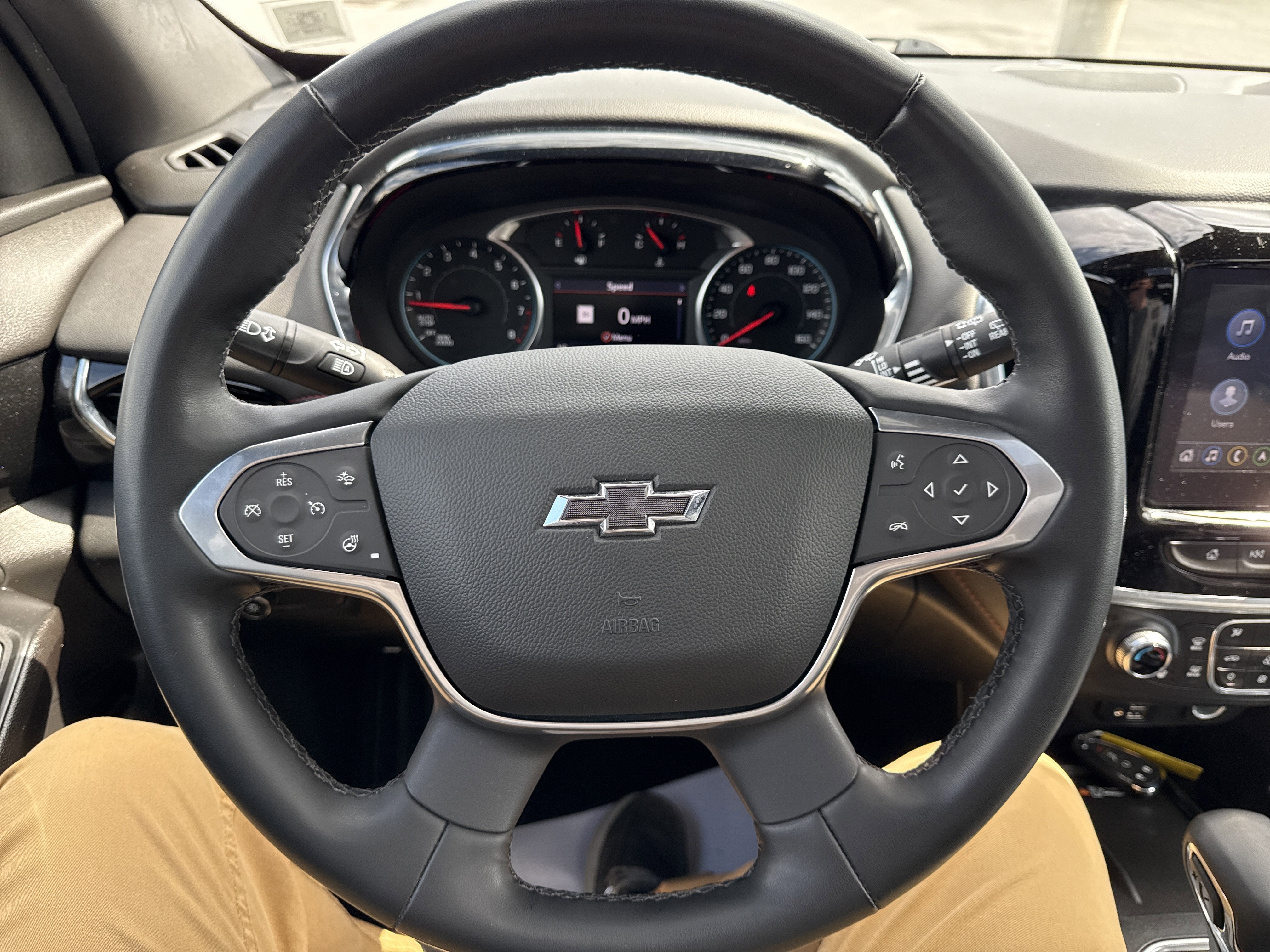 2023 Chevrolet Traverse RS