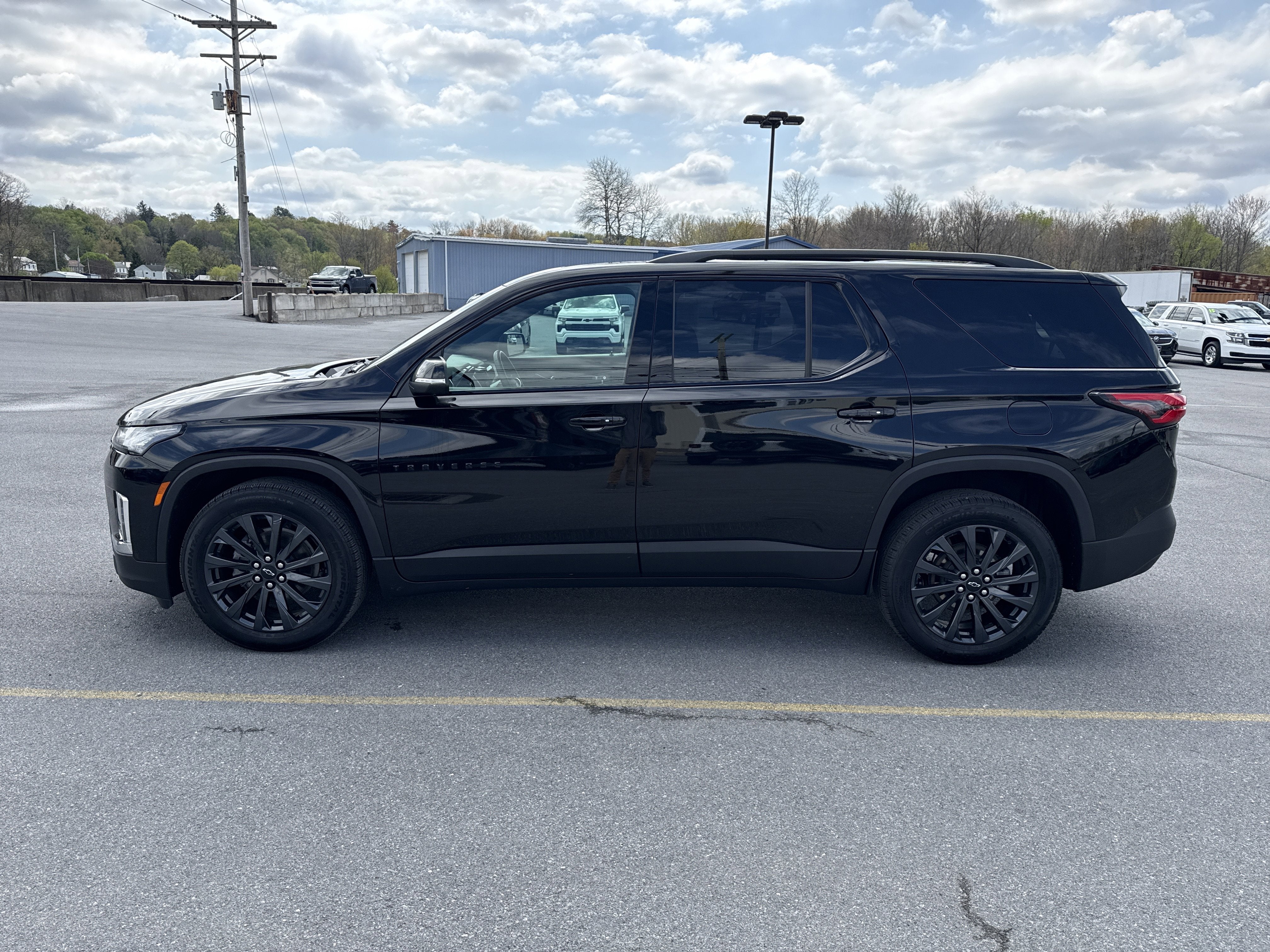 2023 Chevrolet Traverse RS