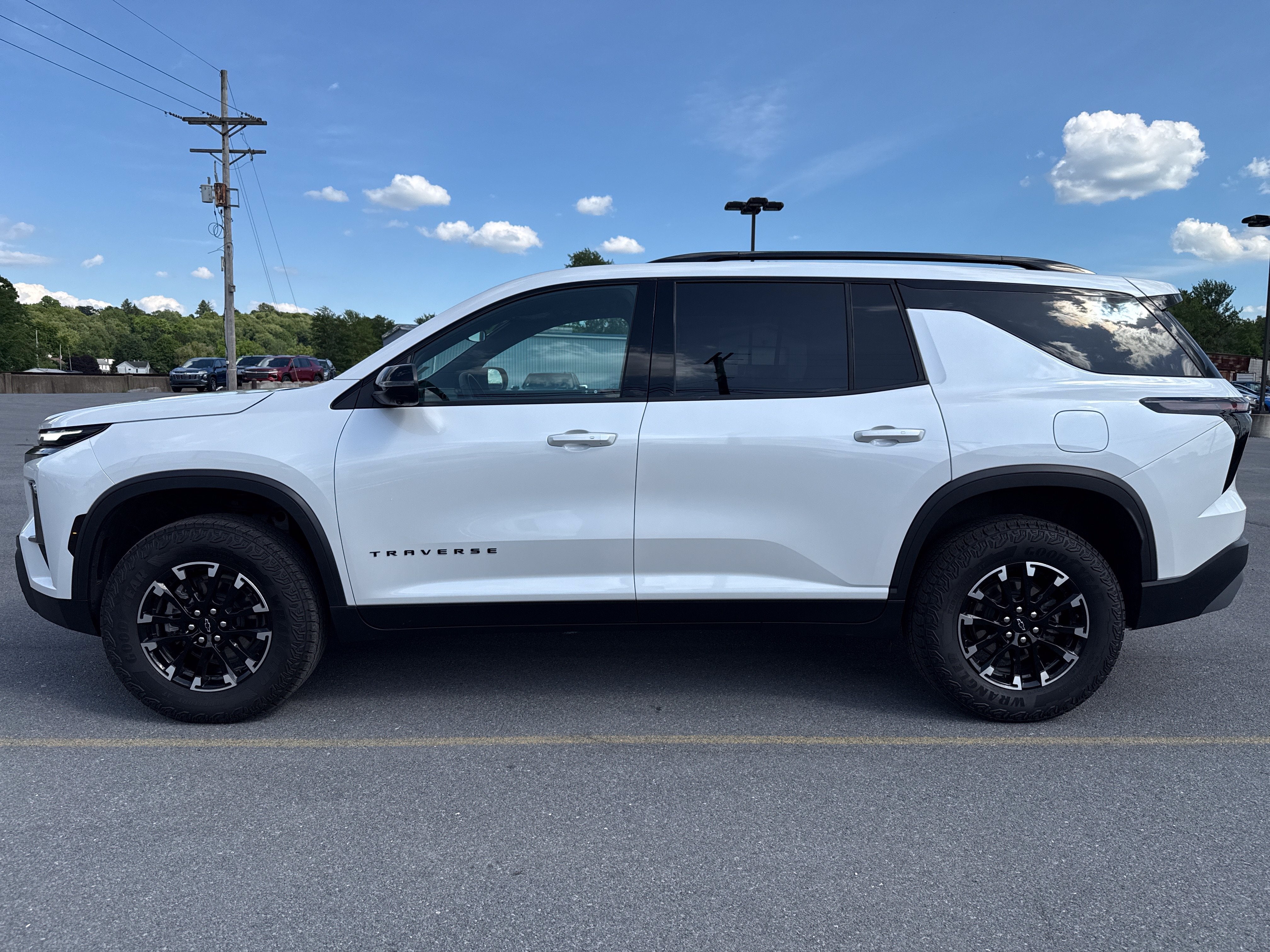 2025 Chevrolet Traverse Z71