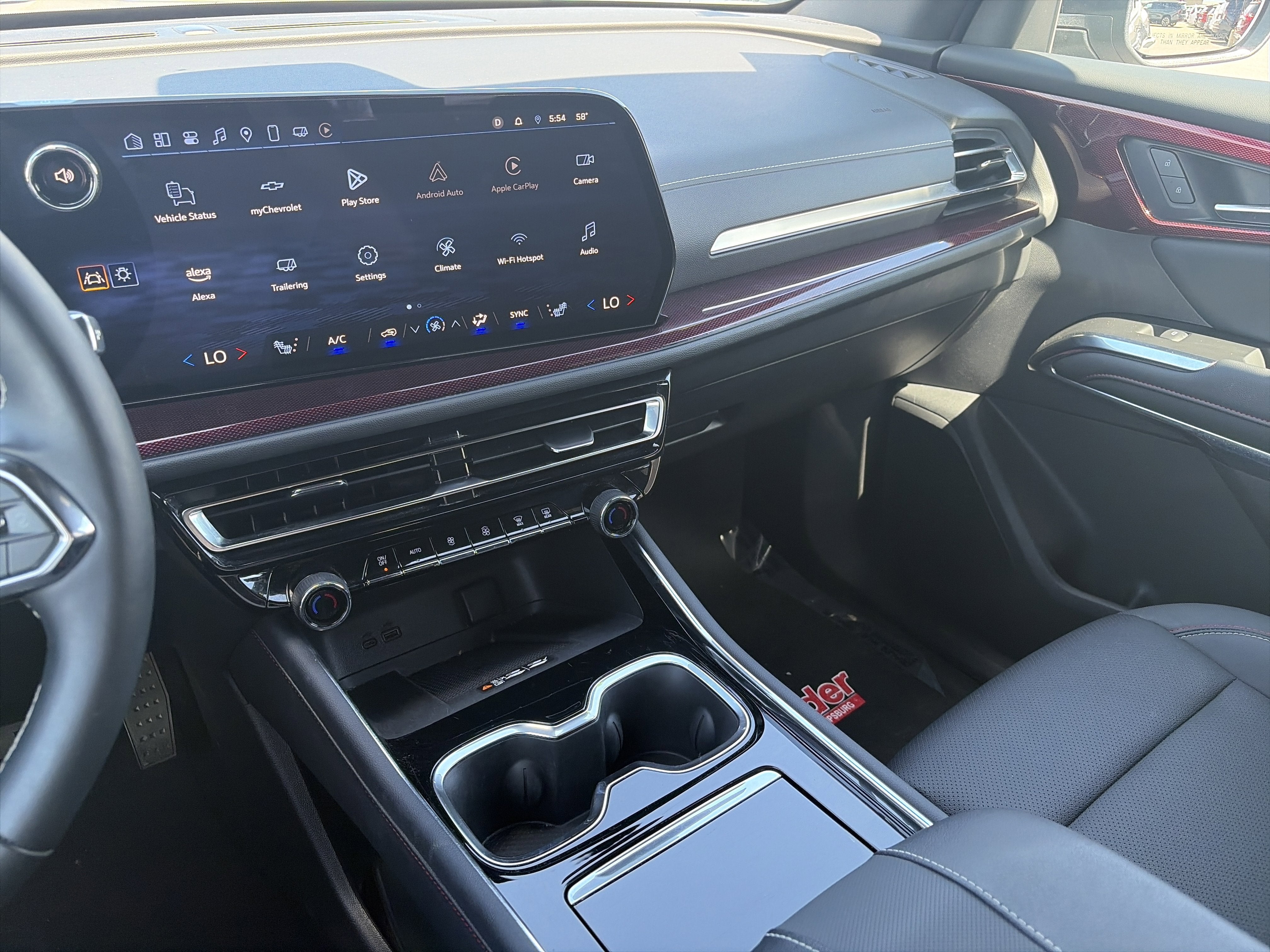 2025 Chevrolet Traverse Z71