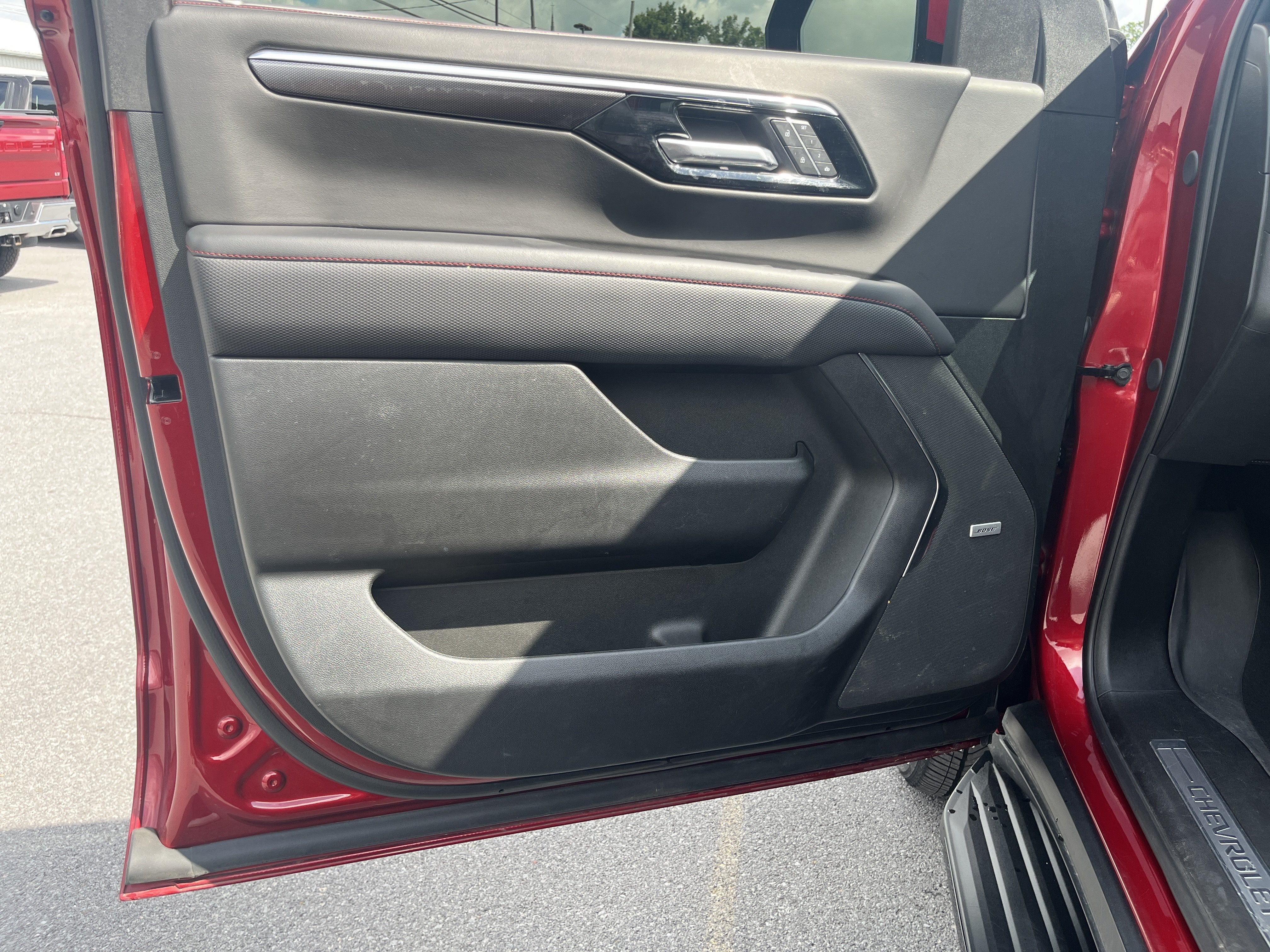 2025 Chevrolet Tahoe RST