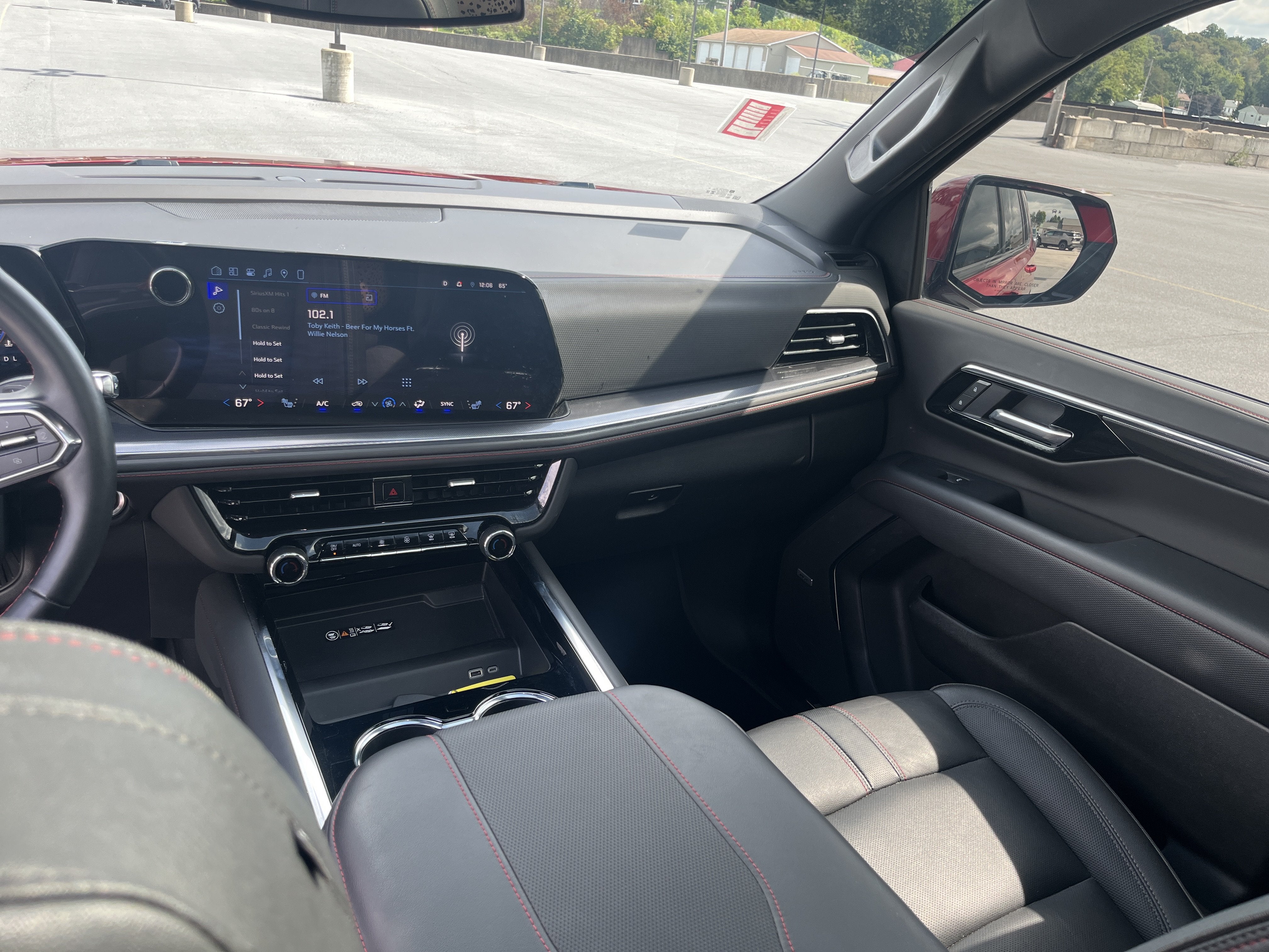 2025 Chevrolet Tahoe RST