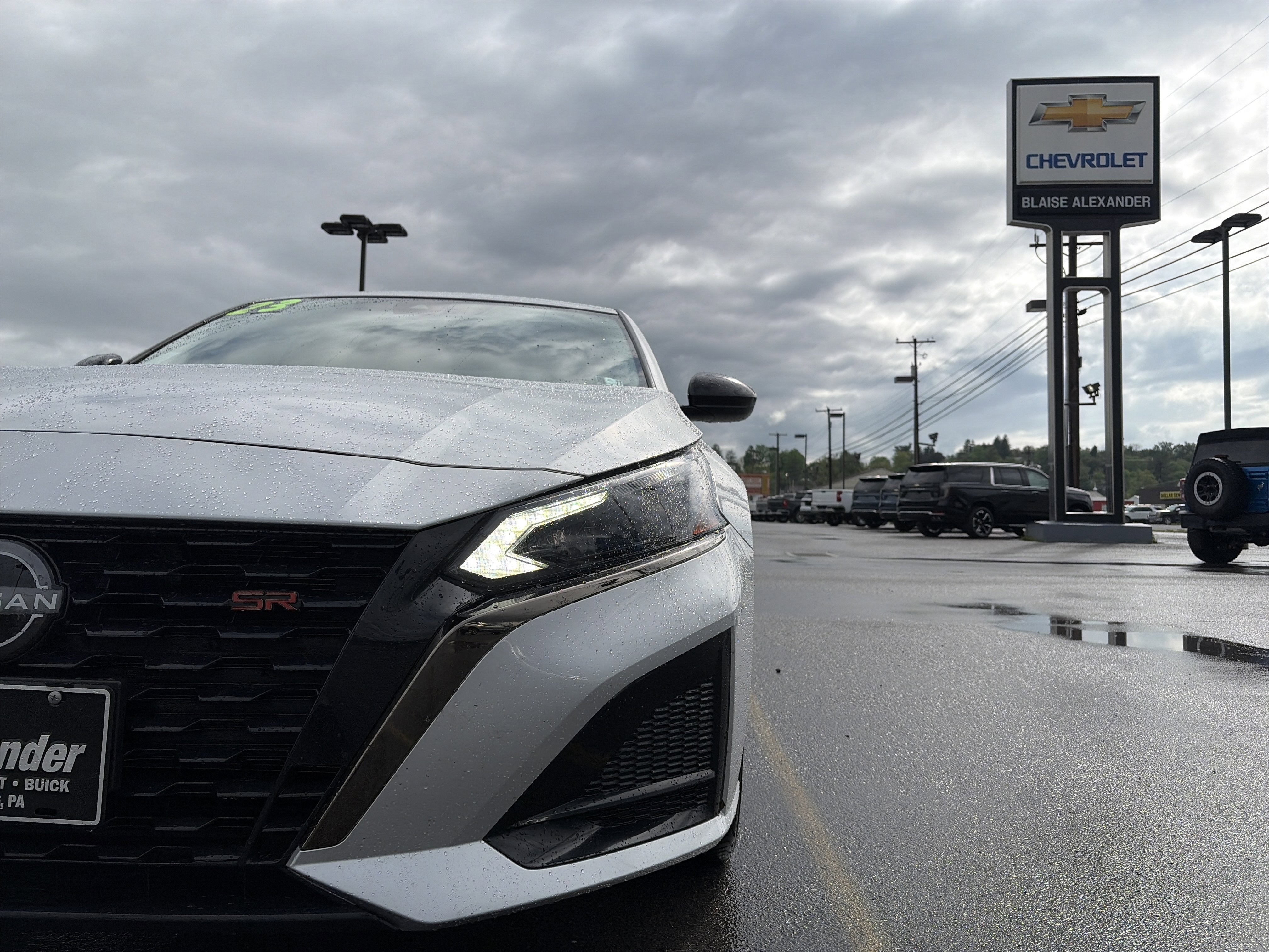 2023 Nissan Altima 2.5 SR