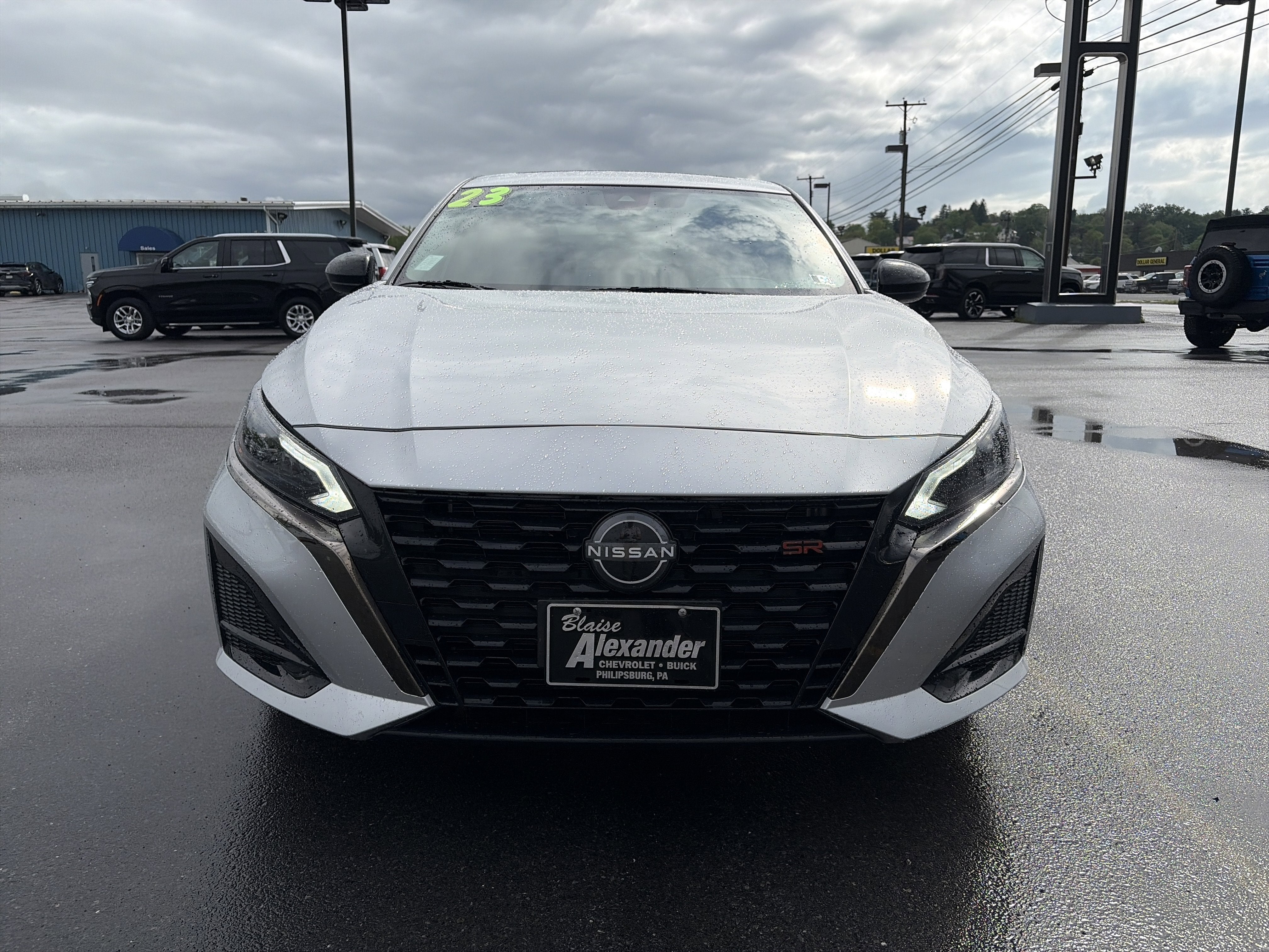 2023 Nissan Altima 2.5 SR