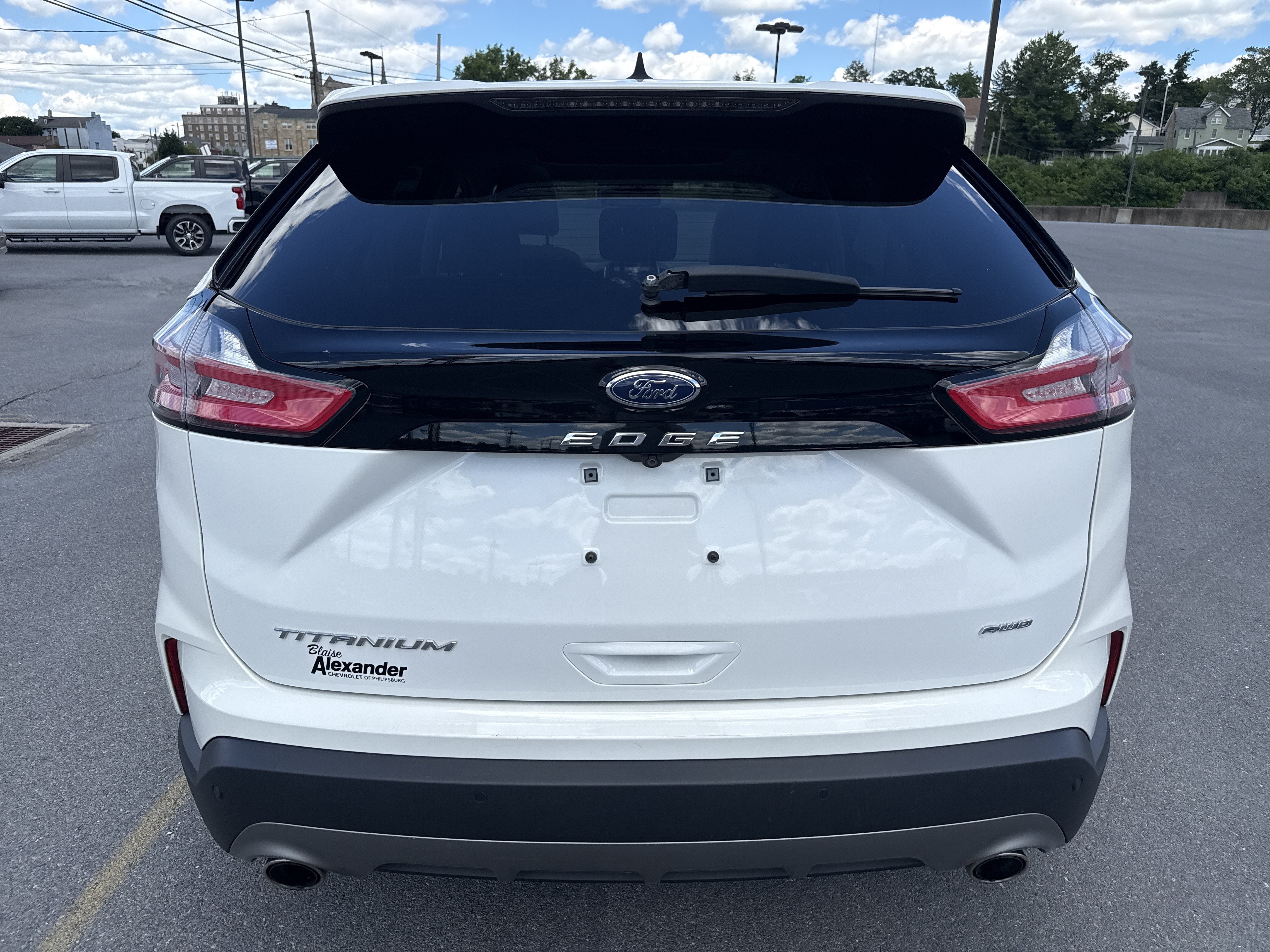 2022 Ford Edge Titanium