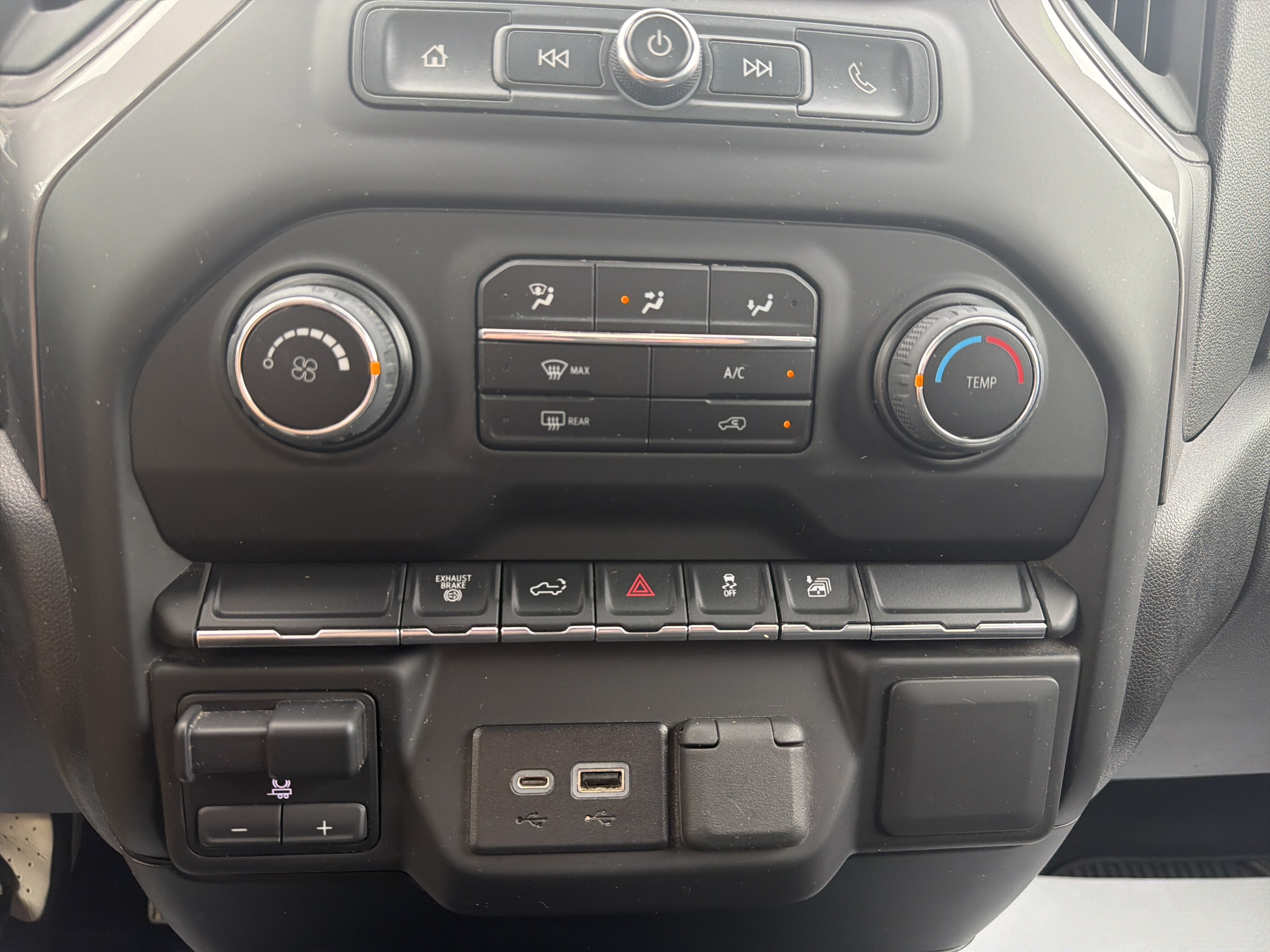 2022 Chevrolet Silverado 2500 HD Custom