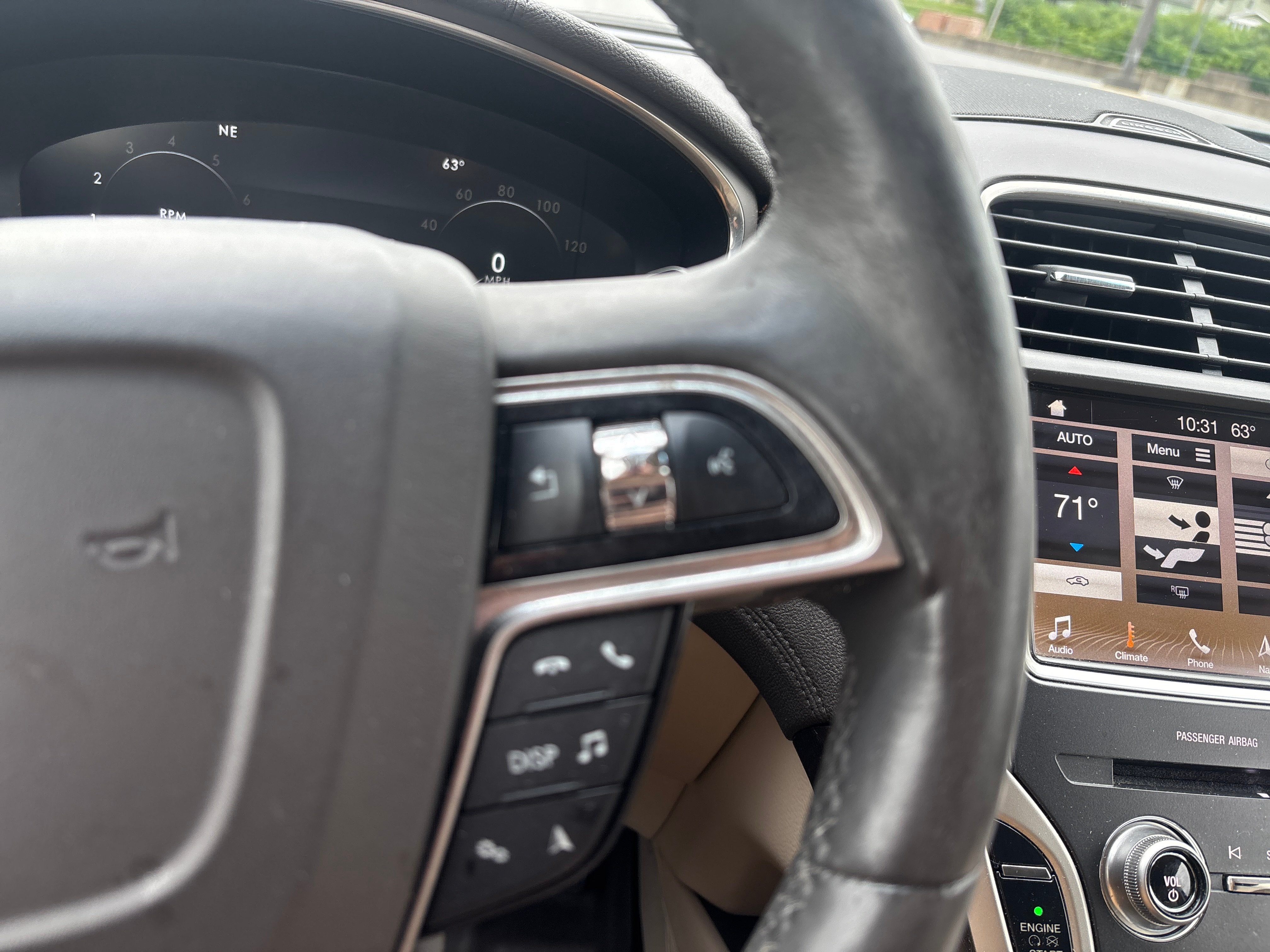 2019 Lincoln Nautilus Select