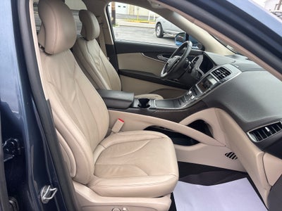 2019 Lincoln Nautilus Select