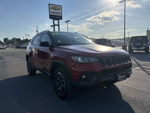 2025 Jeep Compass Trailhawk