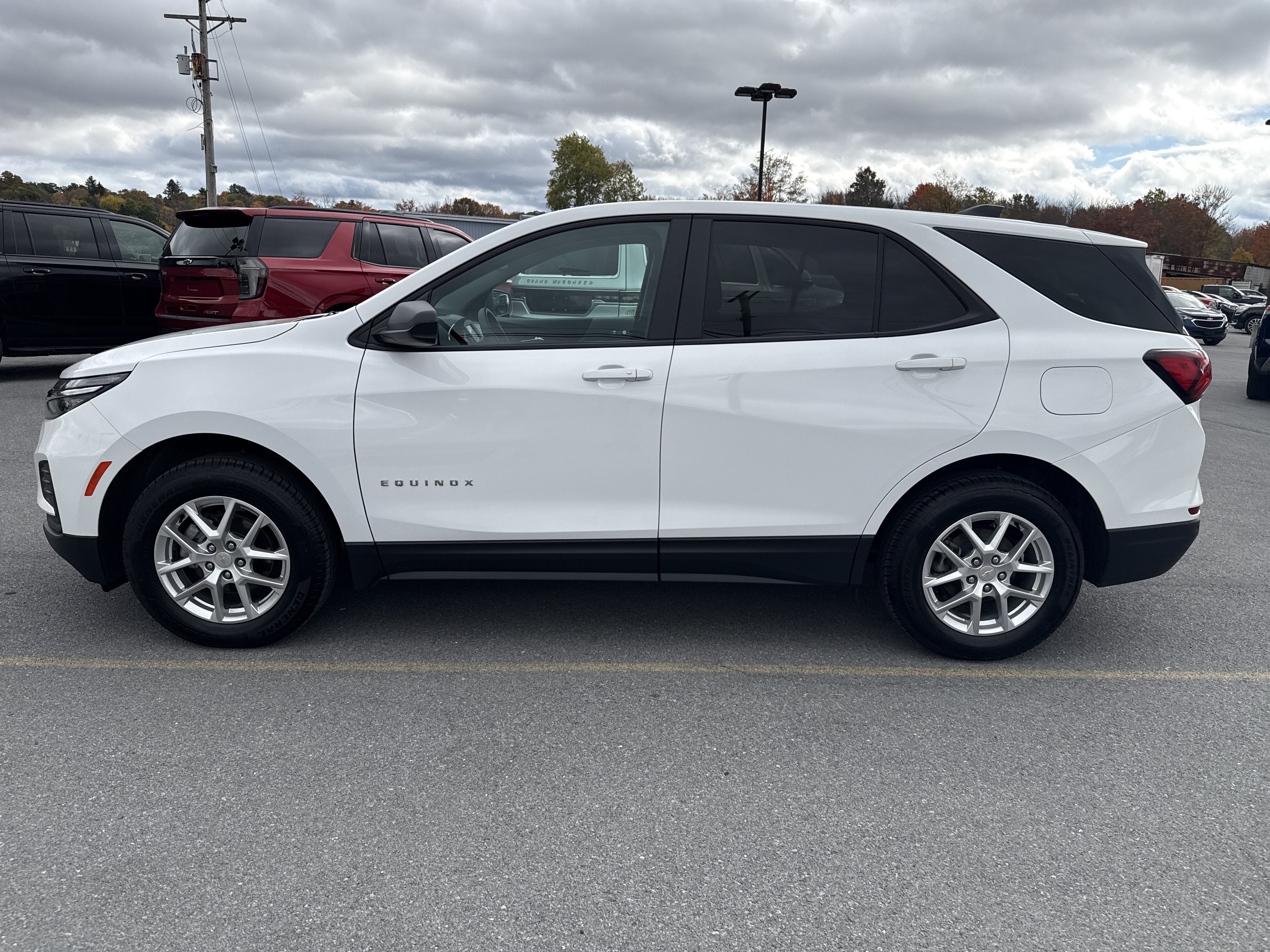 2024 Chevrolet Equinox LS