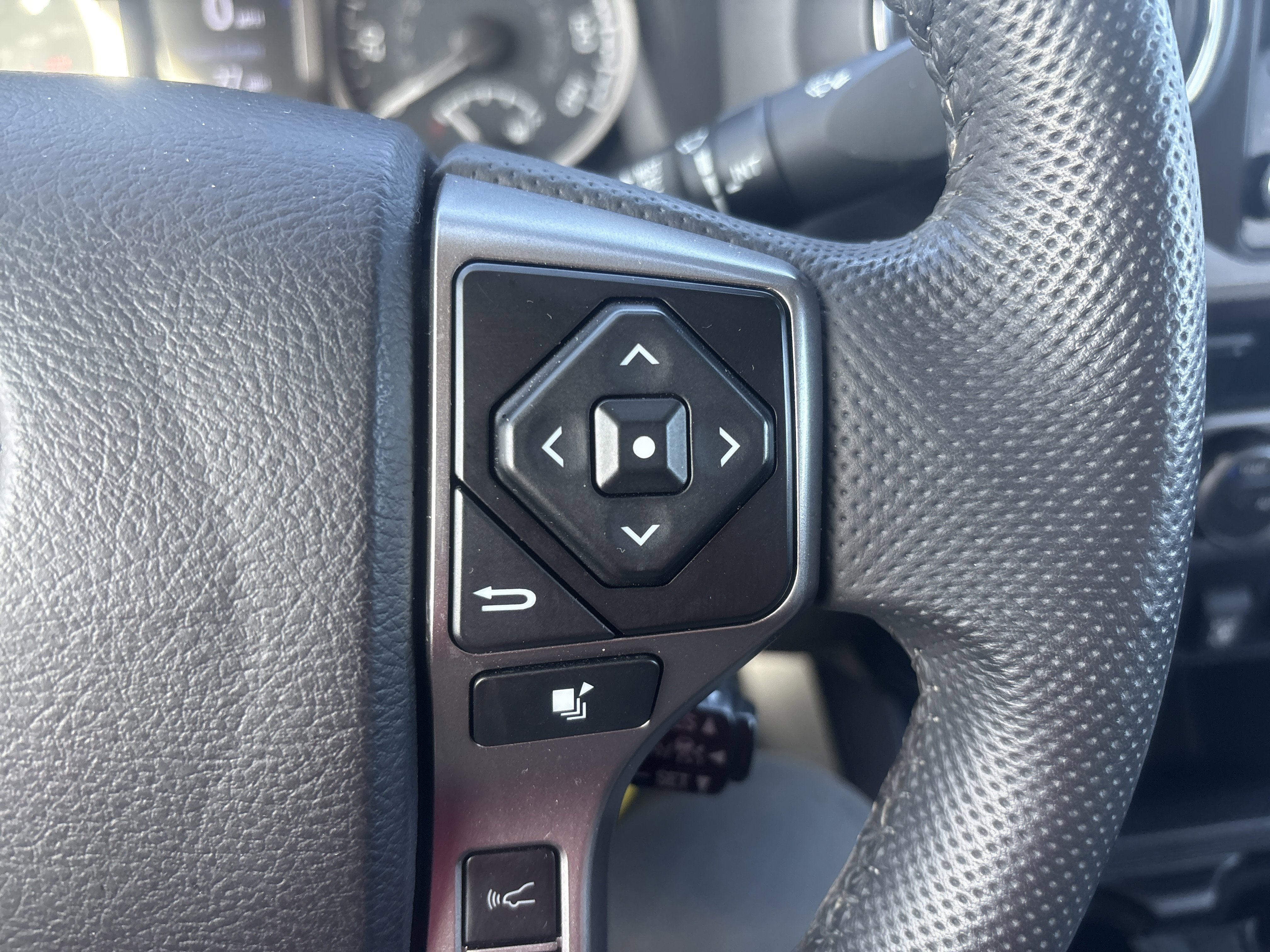 2021 Toyota Tacoma 4WD SR