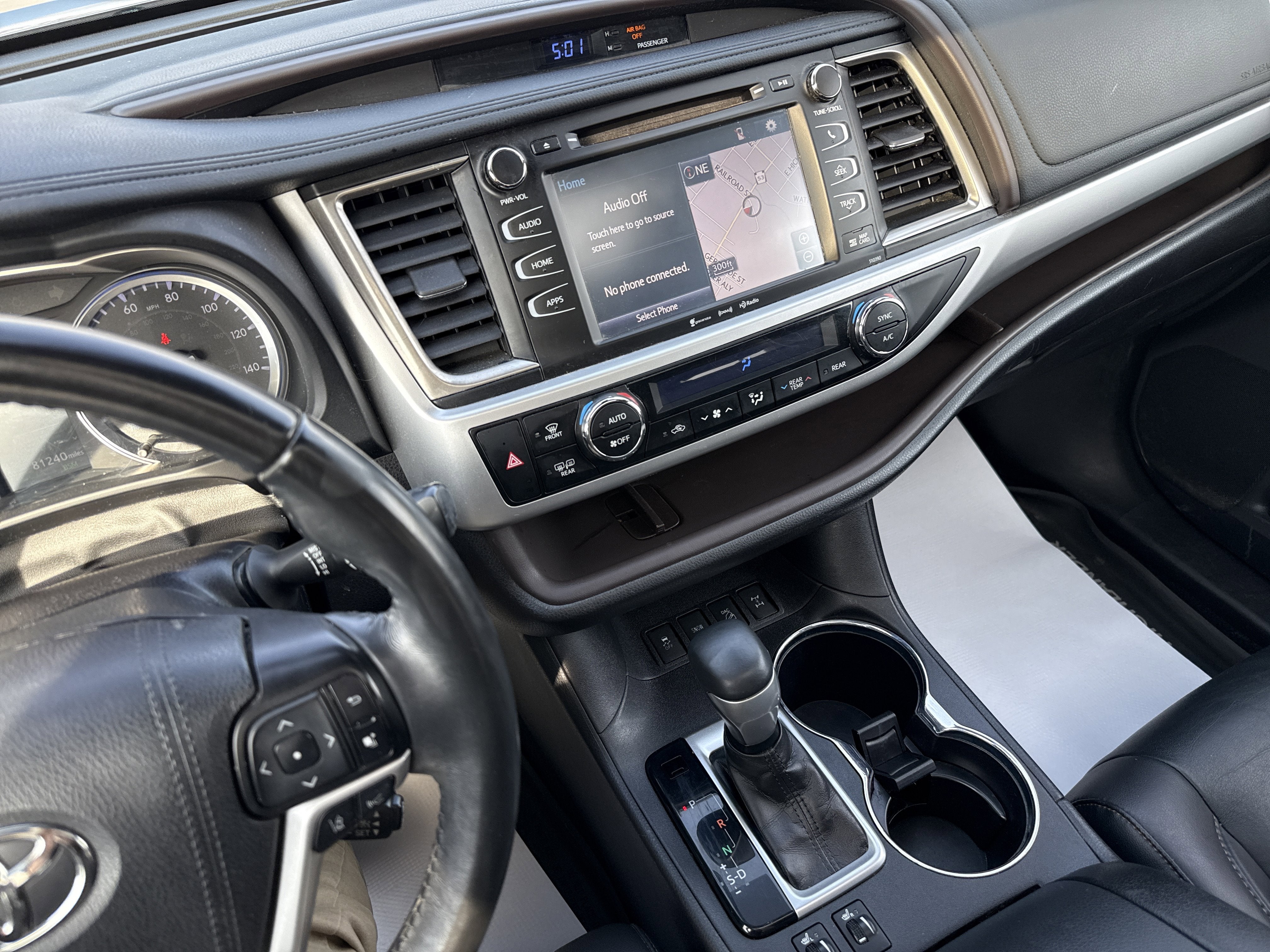 2019 Toyota Highlander SE