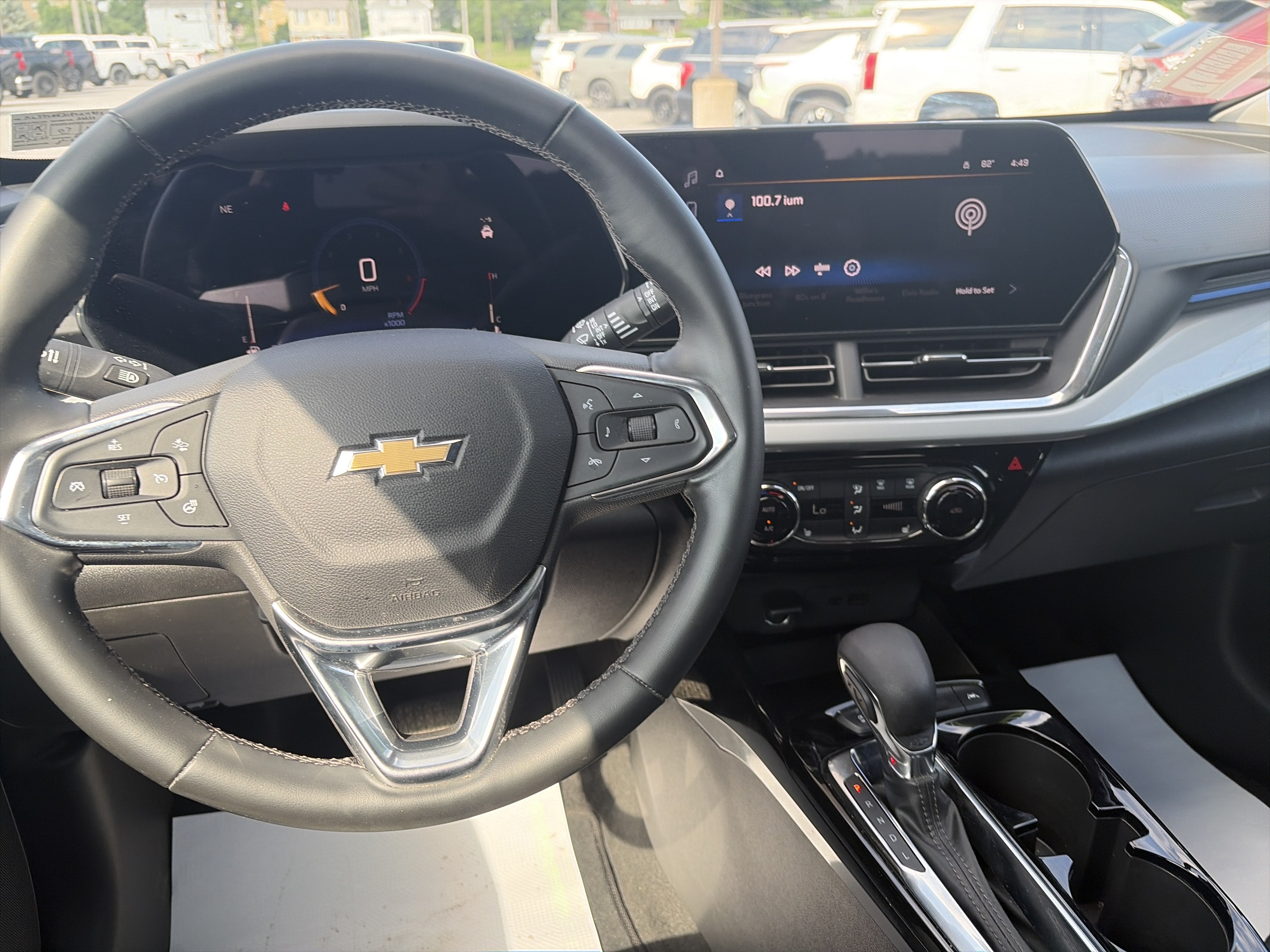 2024 Chevrolet Trax LT