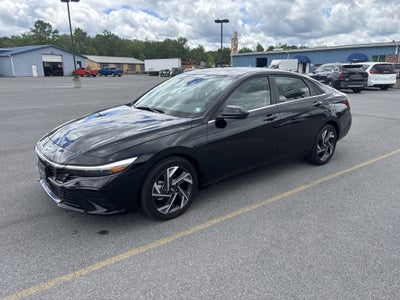 2025 Hyundai Elantra SEL Convenience