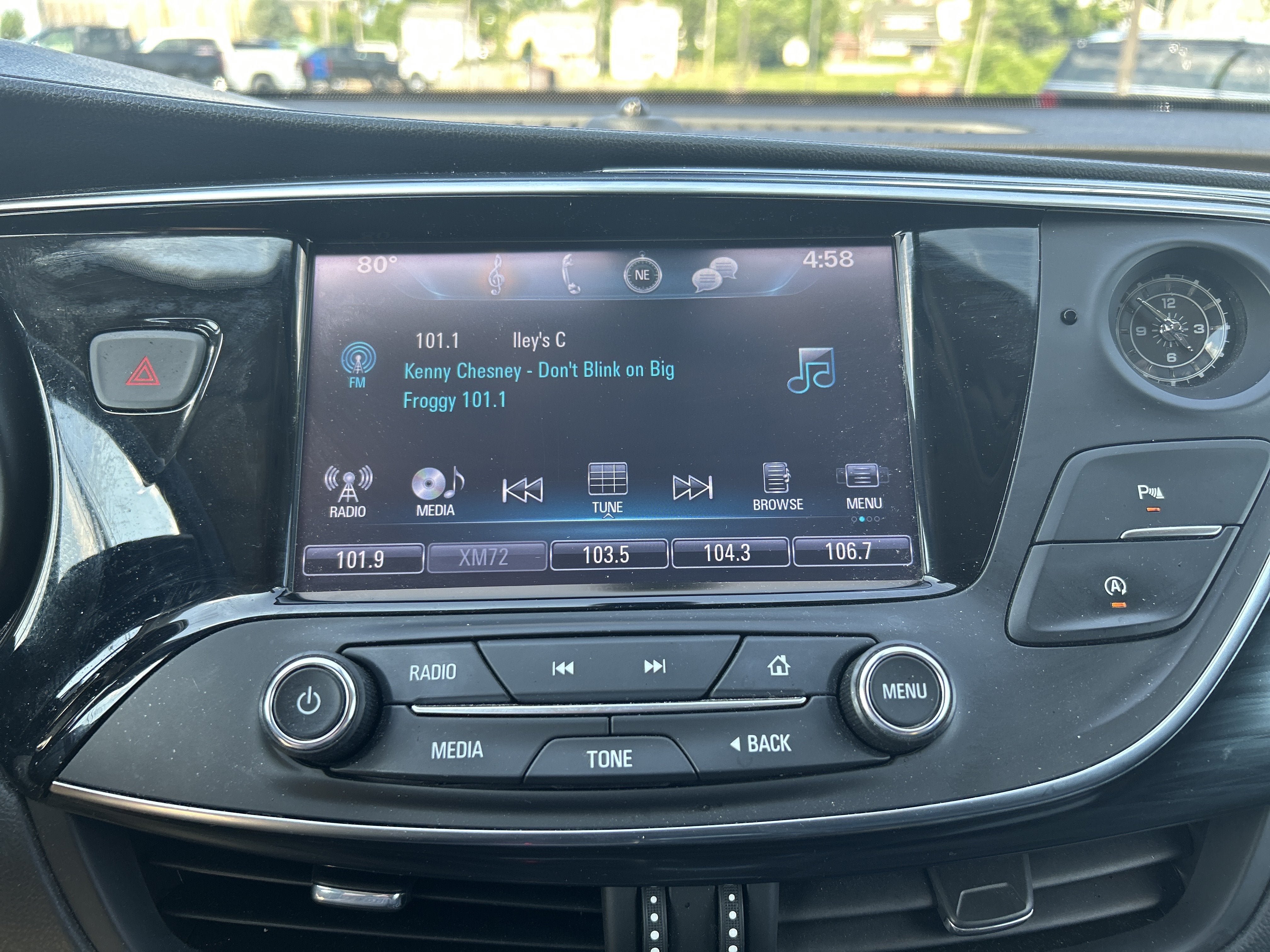 2019 Buick Envision Essence