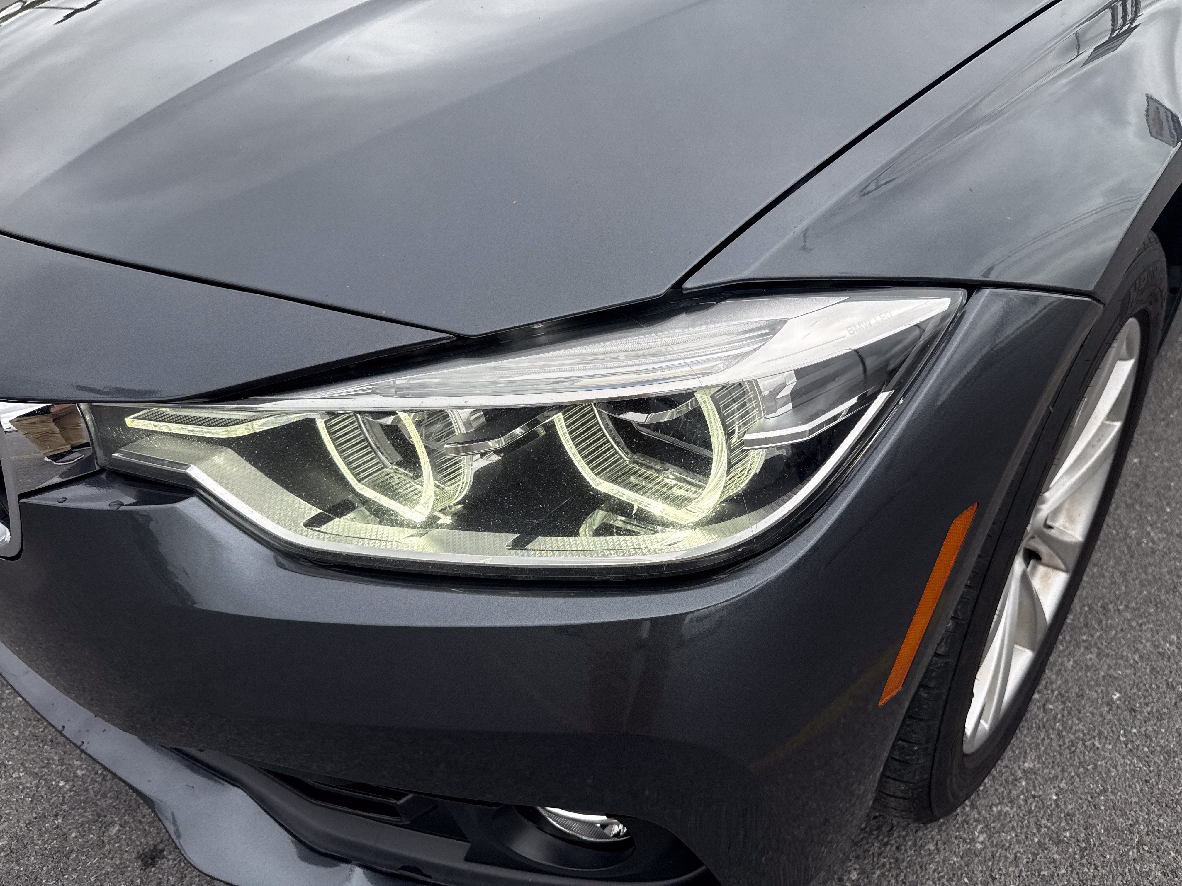 2018 BMW 3 Series 320i xDrive