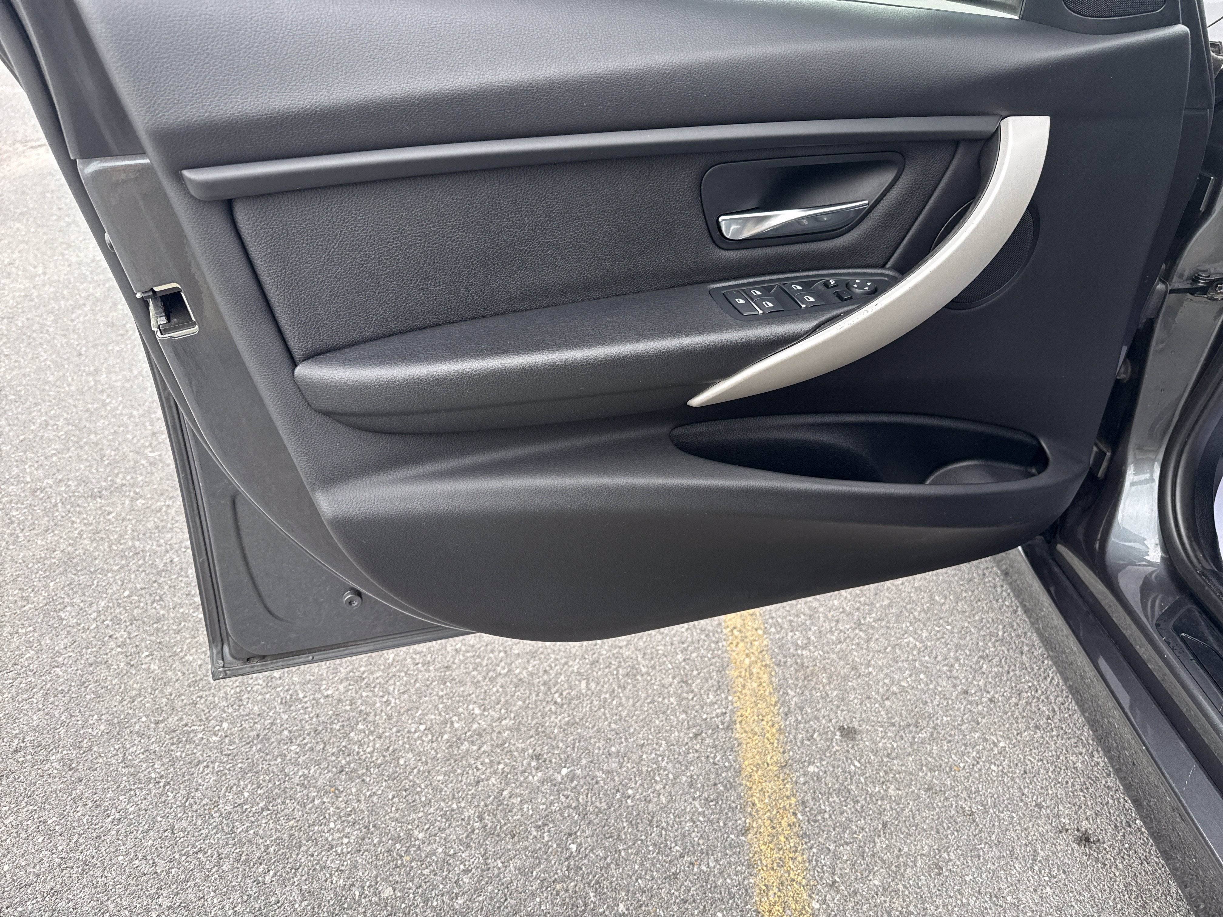 2018 BMW 3 Series 320i xDrive