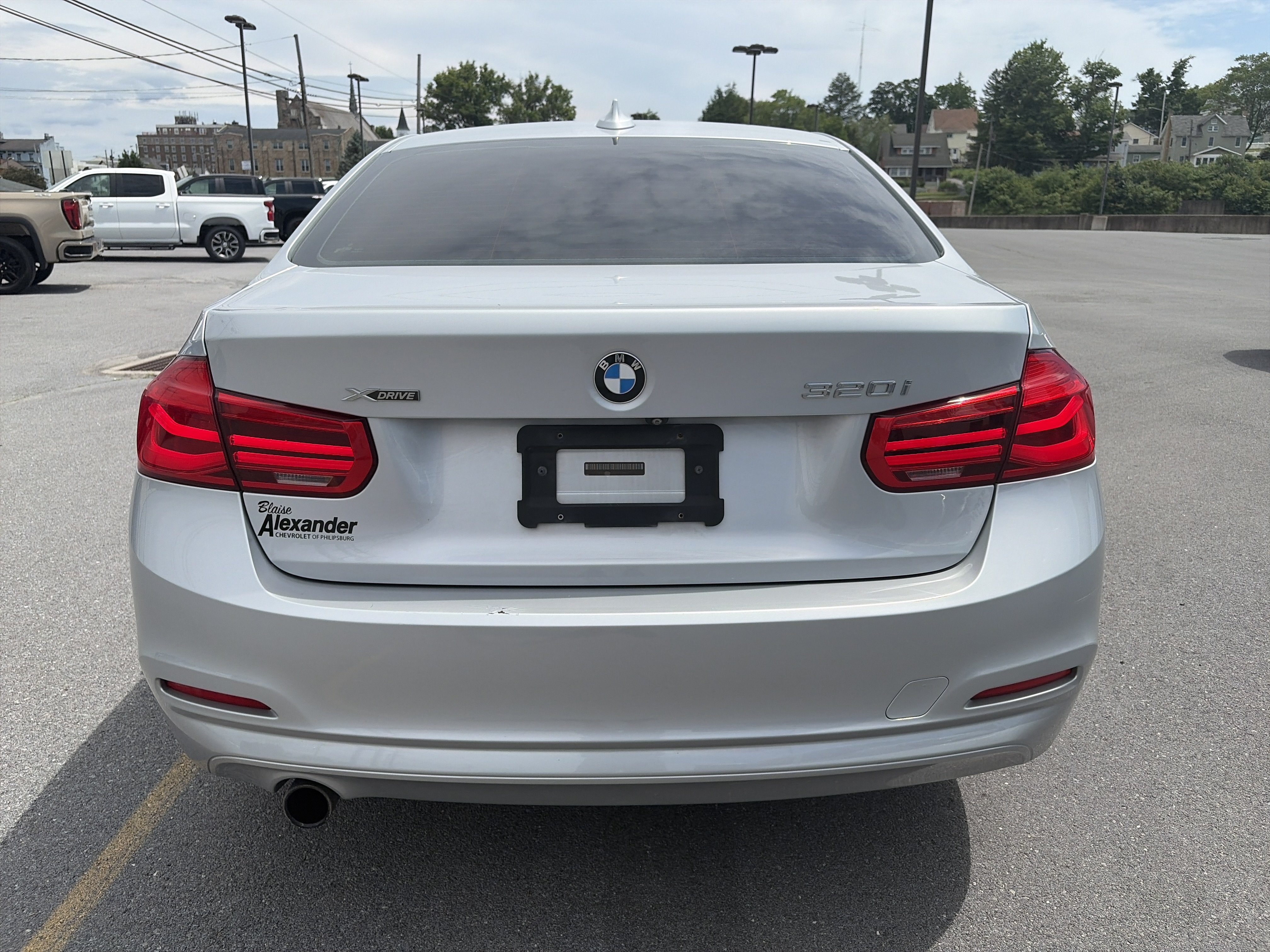 2018 BMW 3 Series 320i xDrive