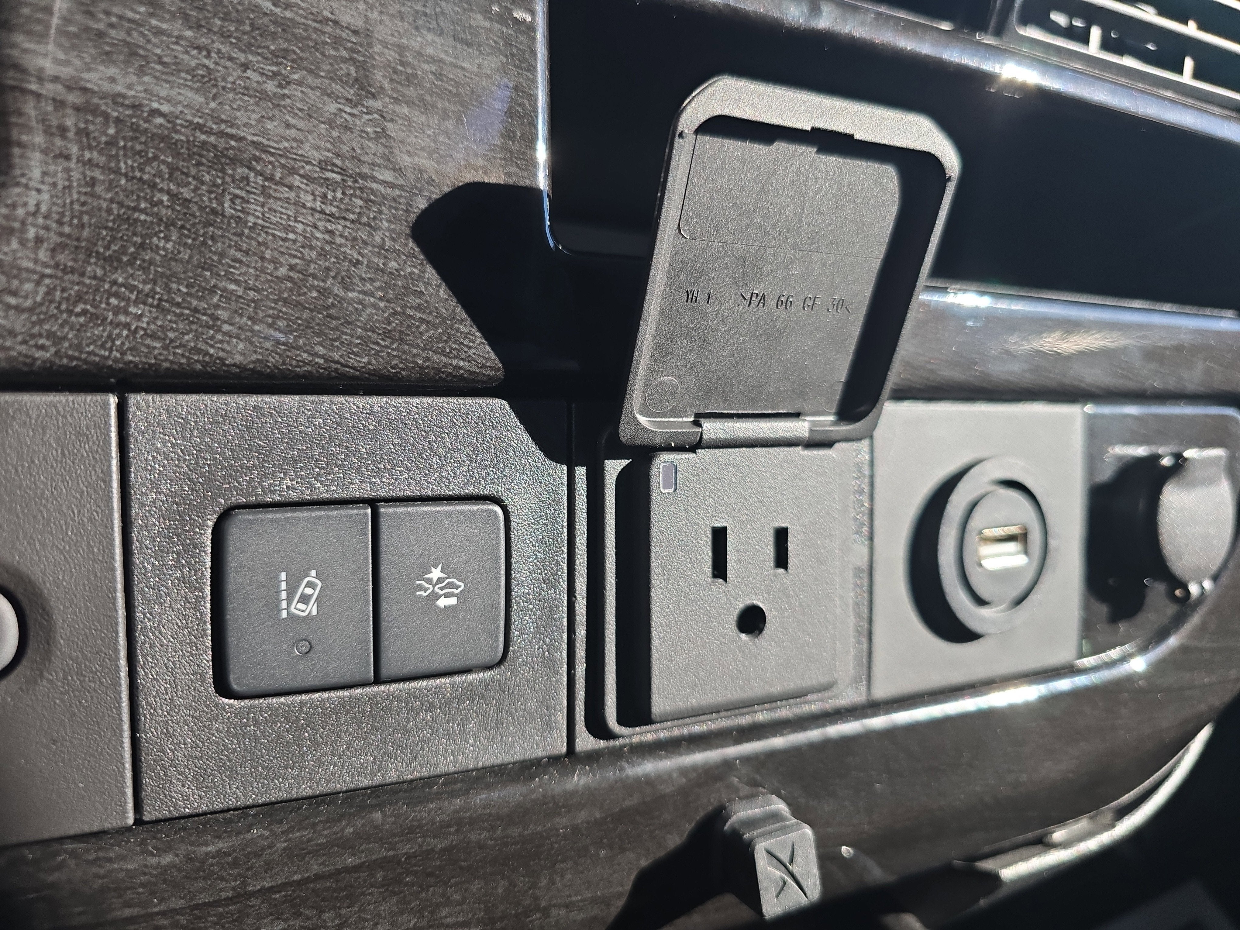 2021 Chevrolet Express Passenger 2500 1LS