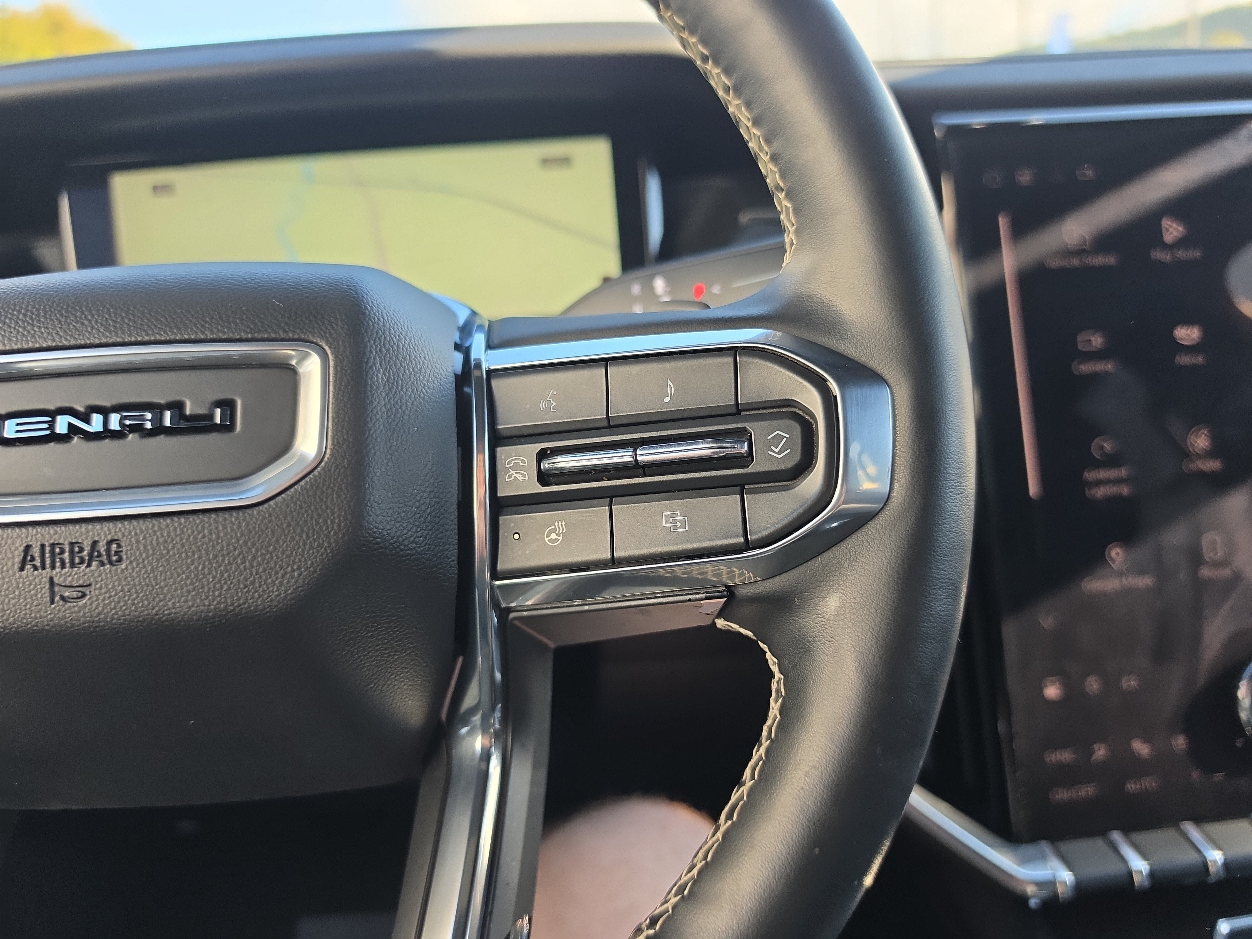 2025 GMC Acadia Denali