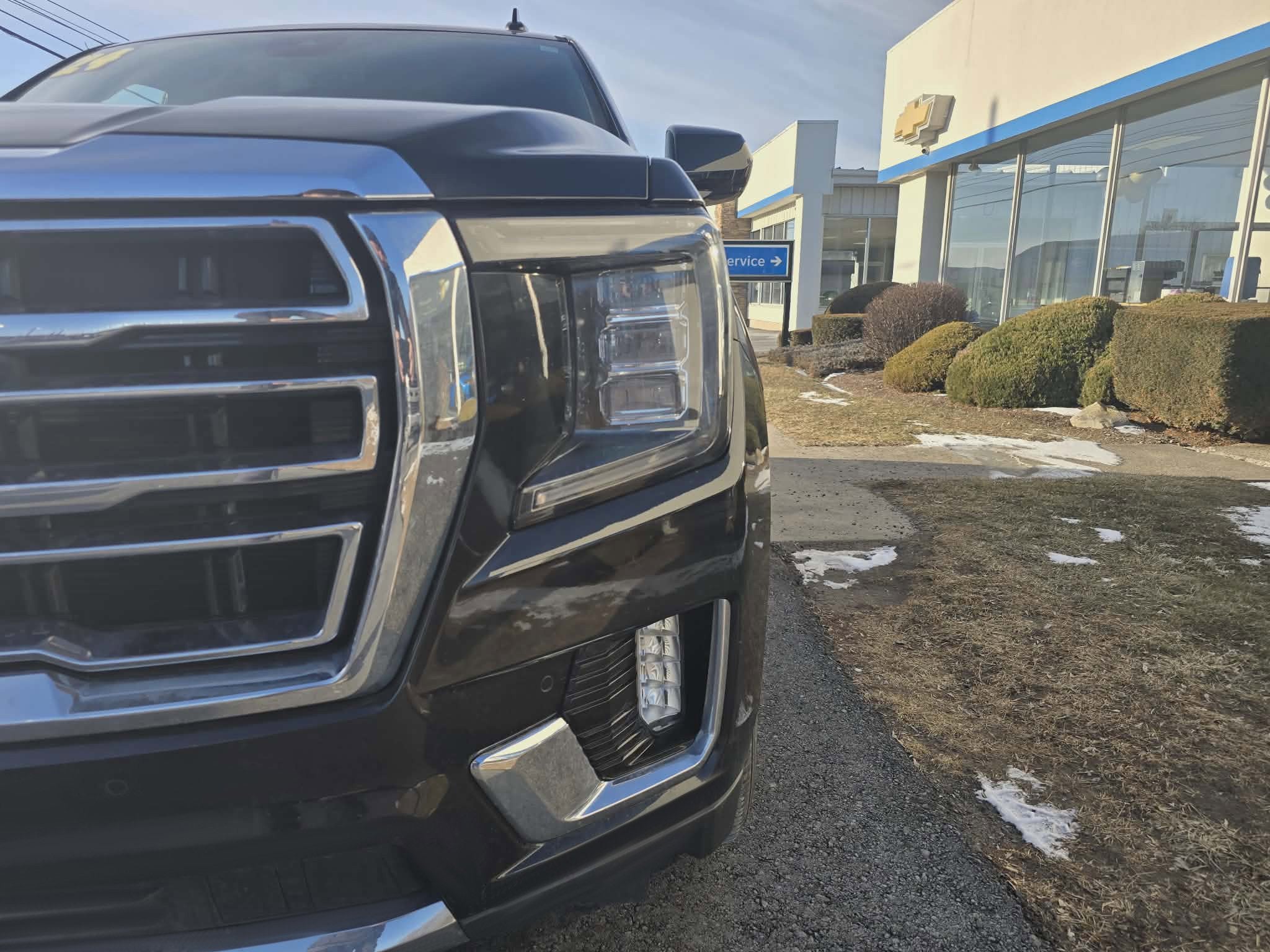 2024 GMC Yukon SLT