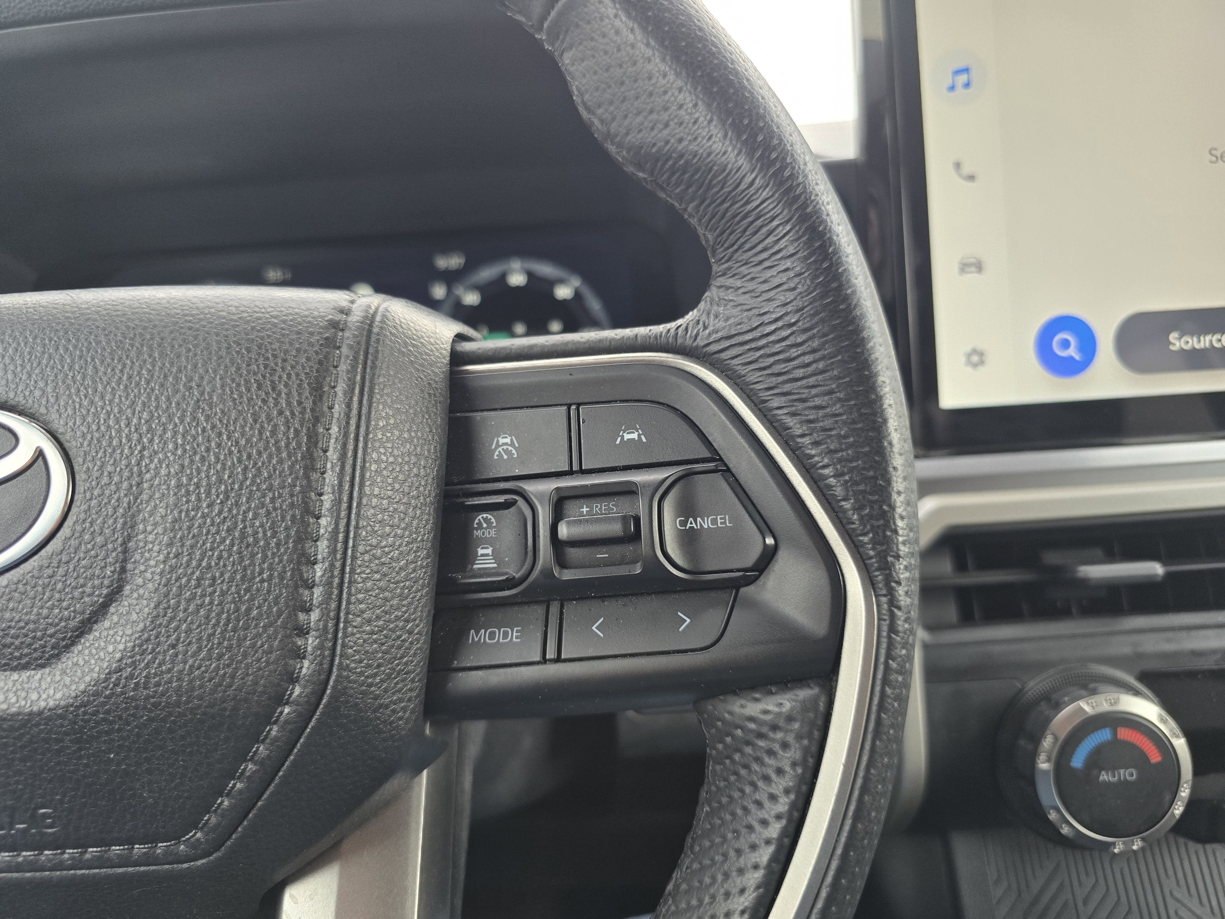 2025 Toyota Tacoma 4WD SR