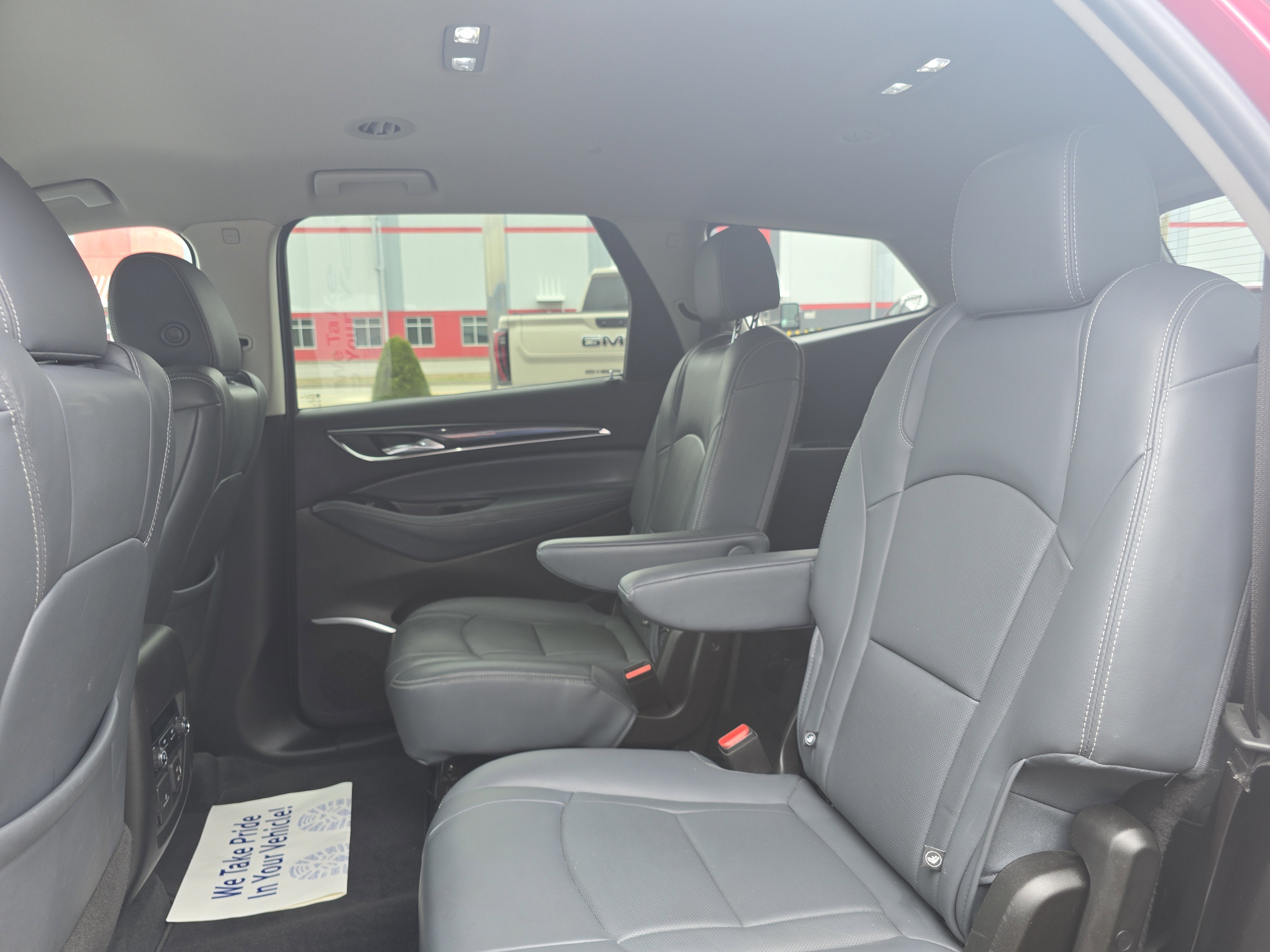 2021 Buick Enclave Essence