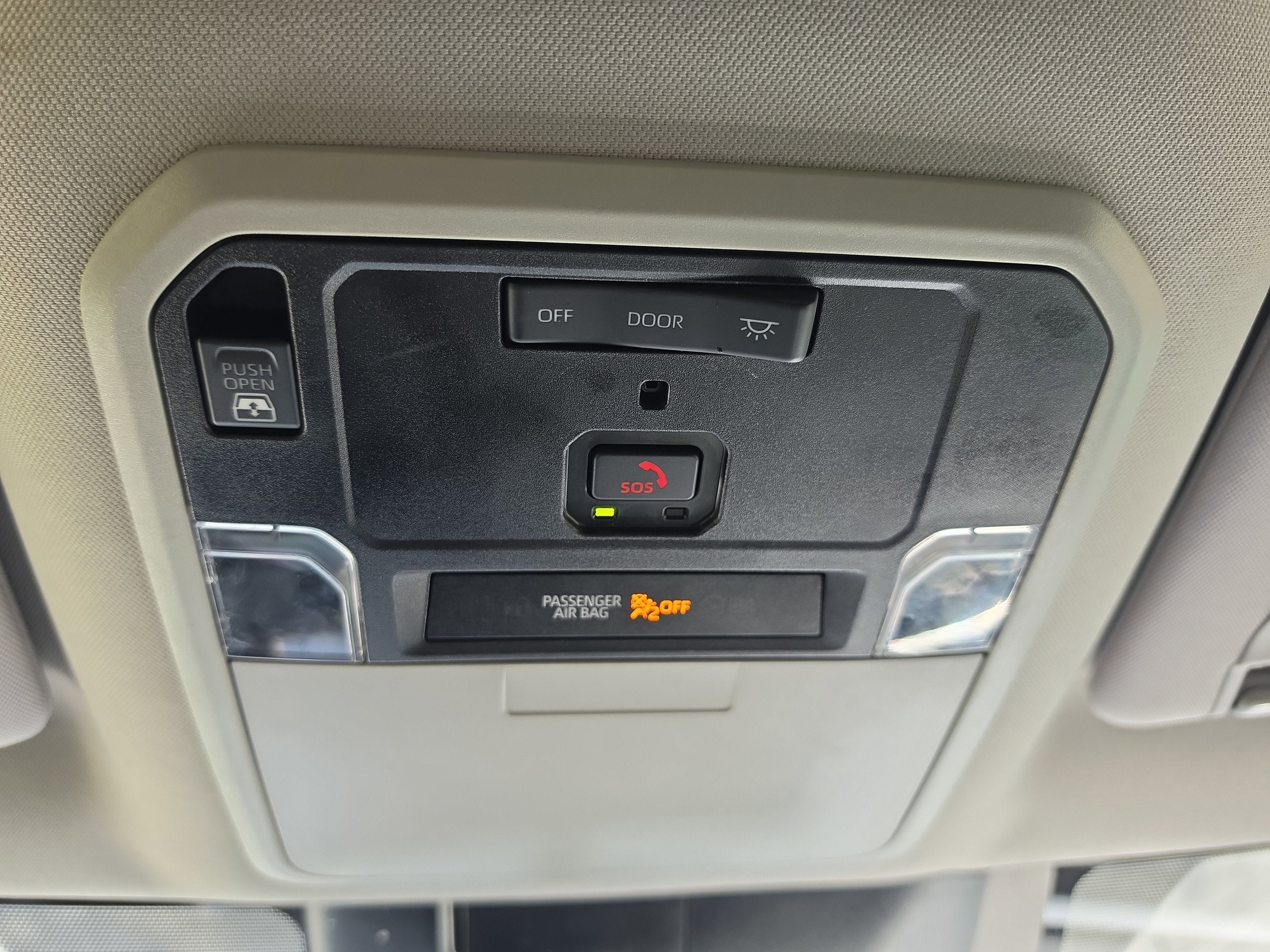 2023 Toyota Tundra 4WD SR5
