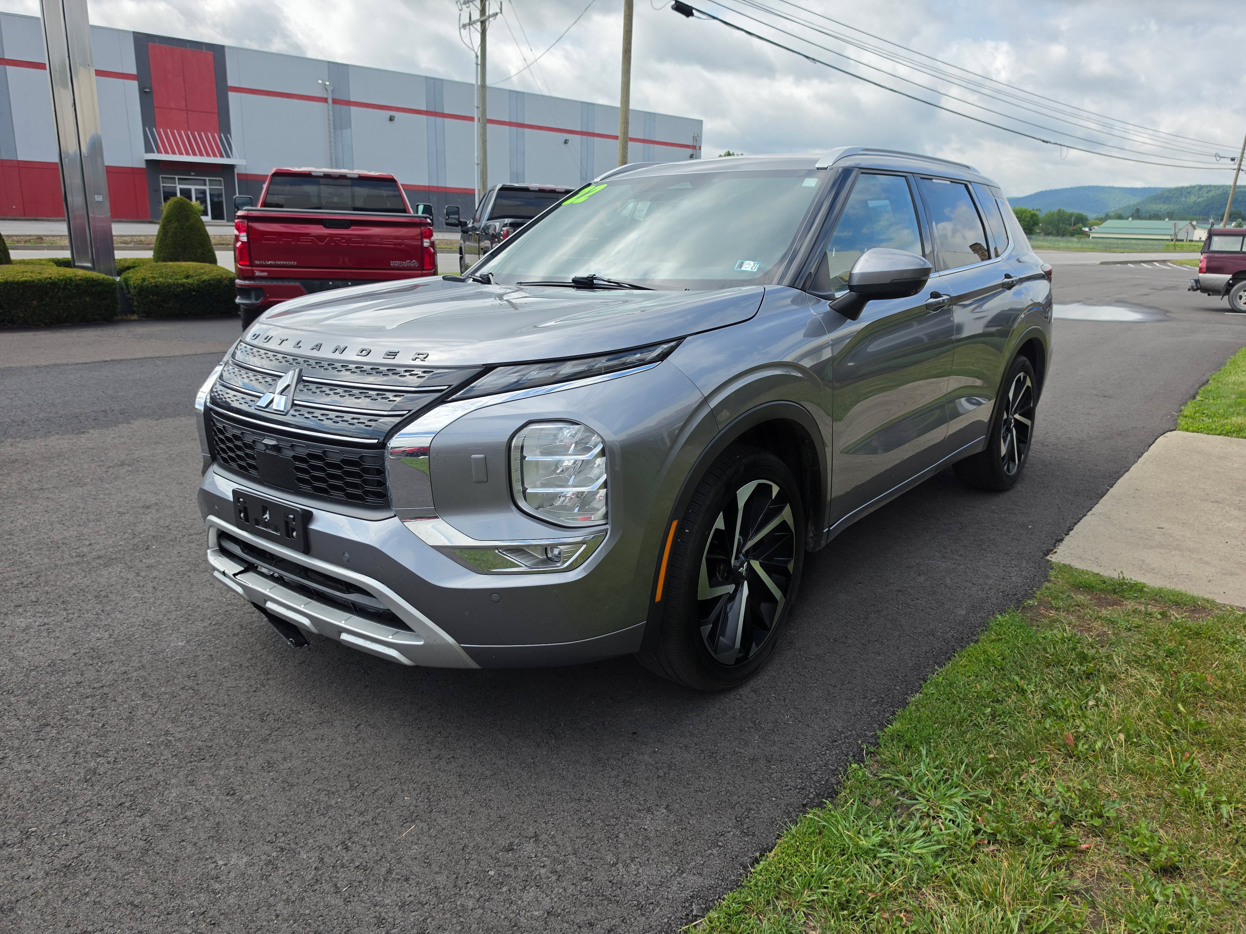 2022 Mitsubishi Outlander SEL