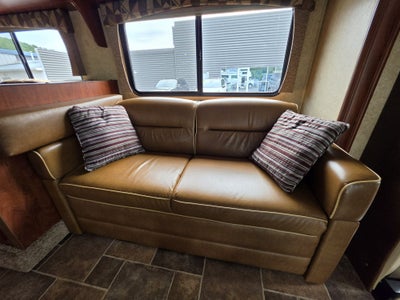 2012 Ford Econoline Commercial Cutaway Base