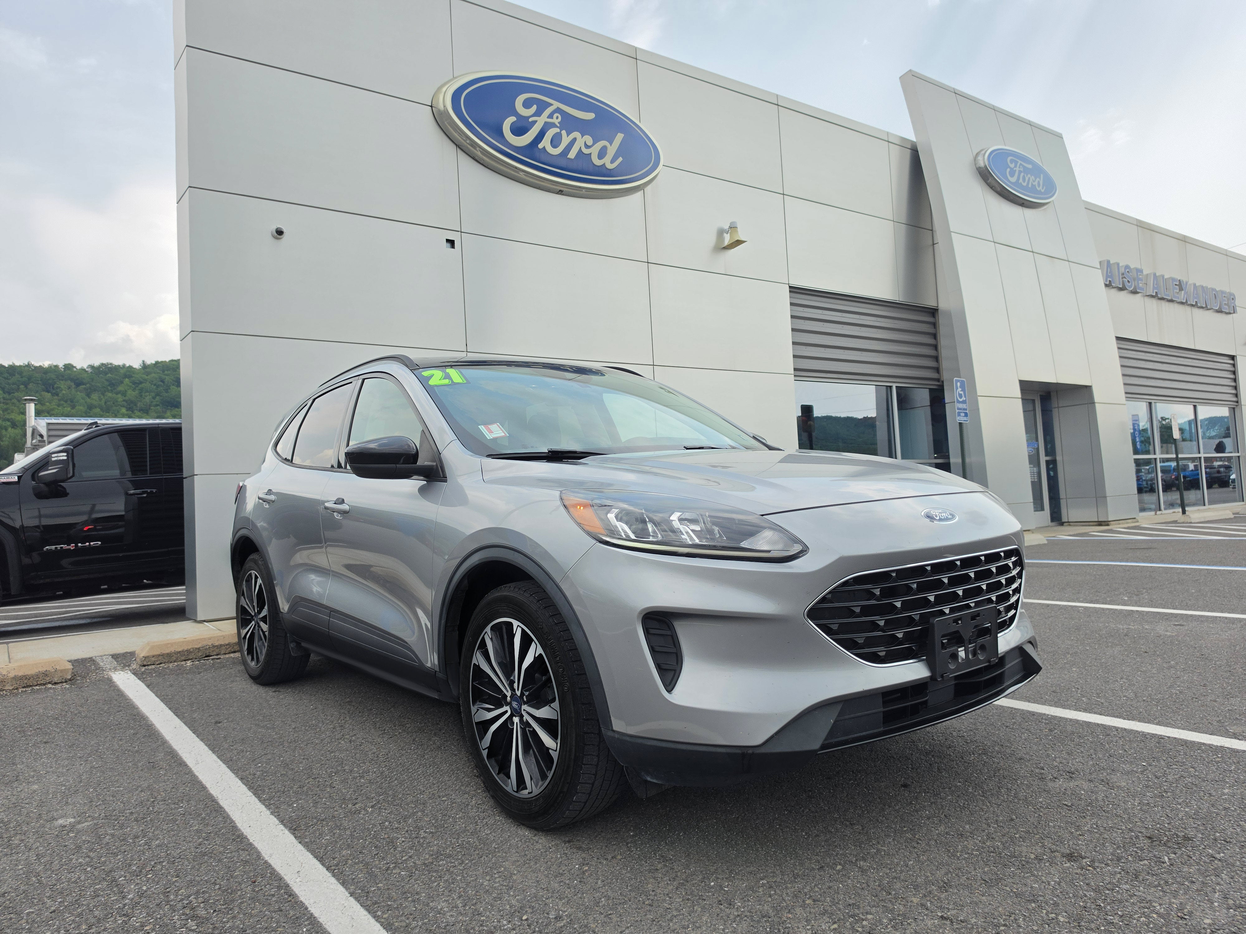 2021 Ford Escape SE