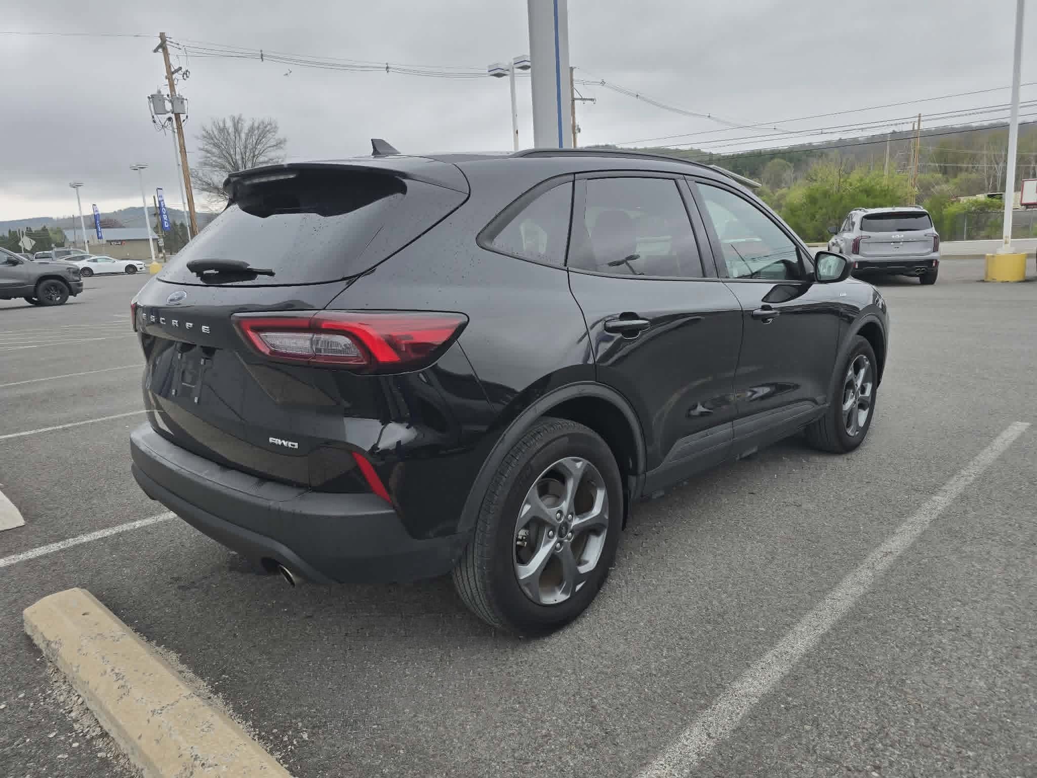2025 Ford Escape ST-Line