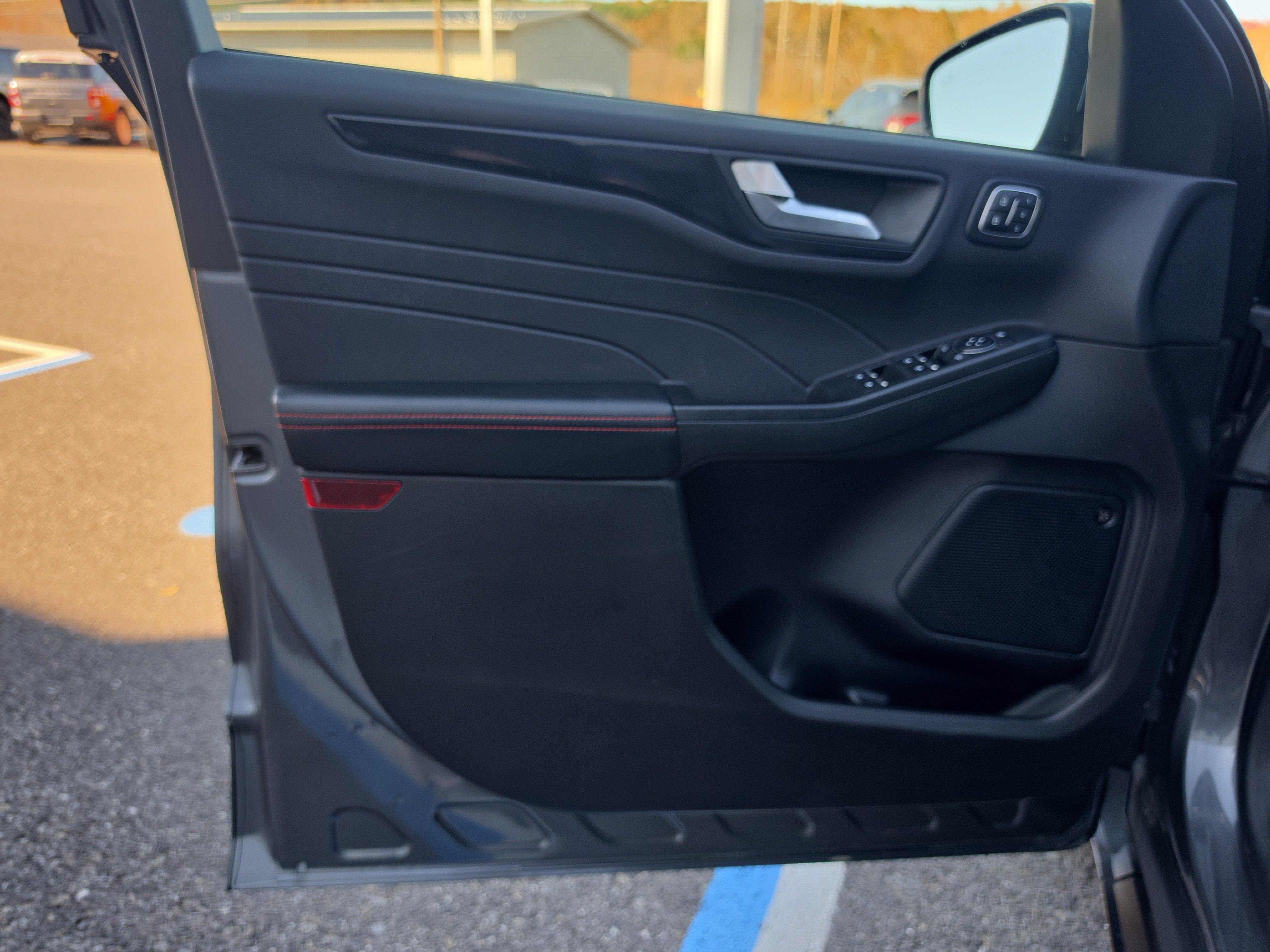 2024 Ford Escape ST-Line Elite