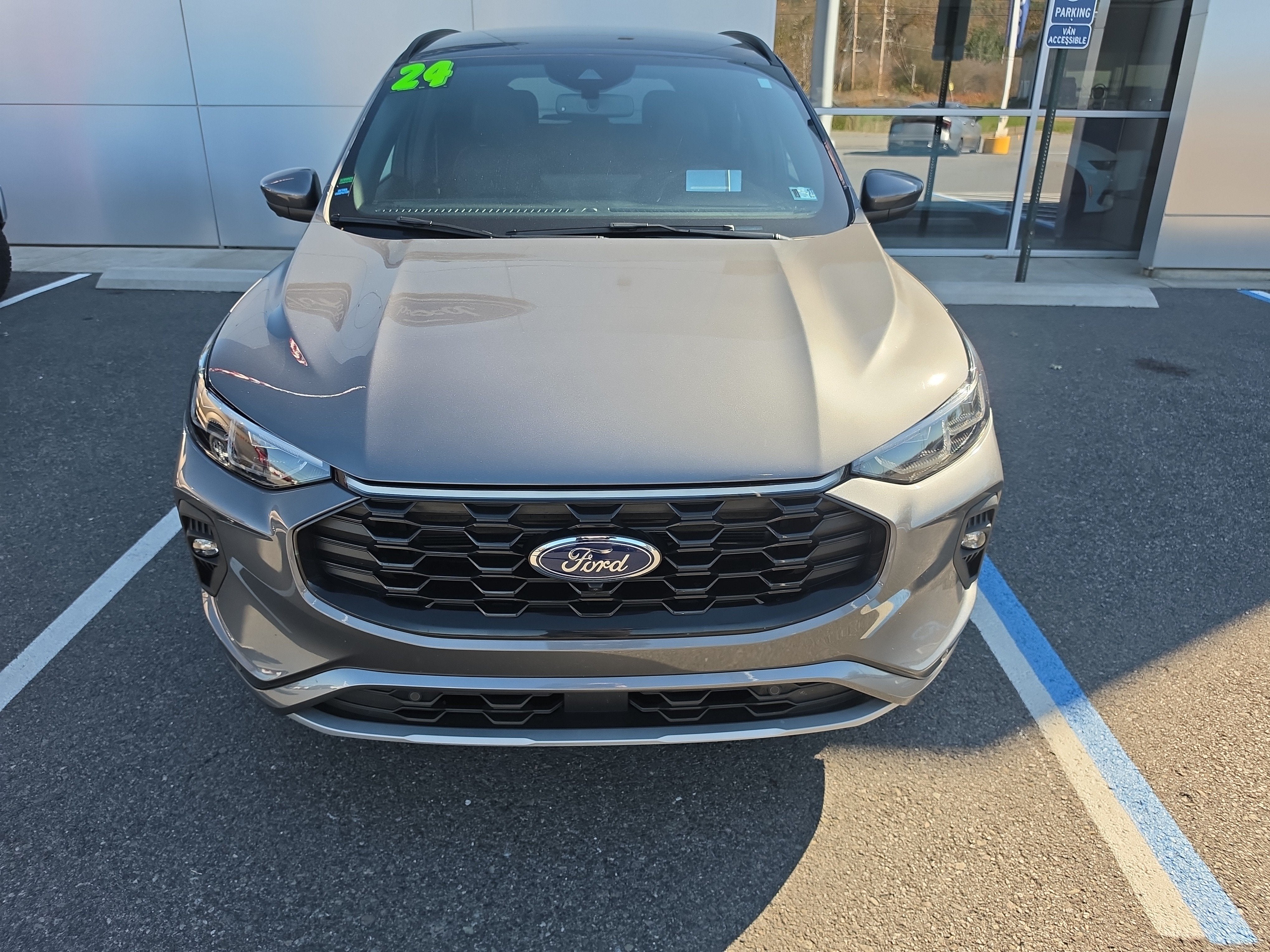 2024 Ford Escape ST-Line Elite
