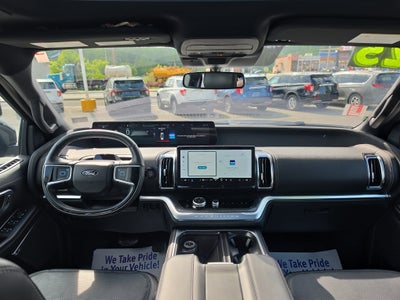 2025 Ford Expedition Platinum
