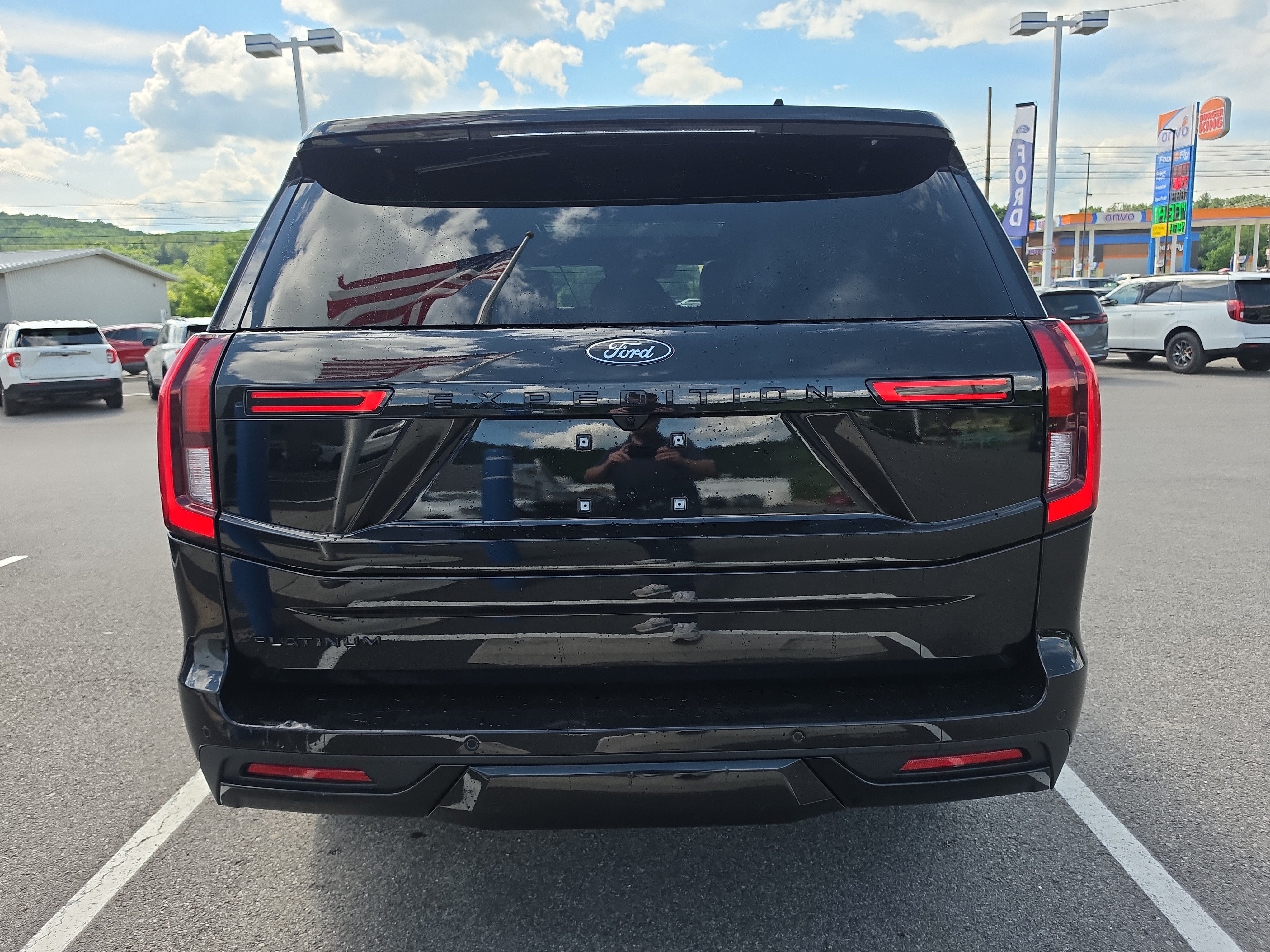 2025 Ford Expedition Platinum