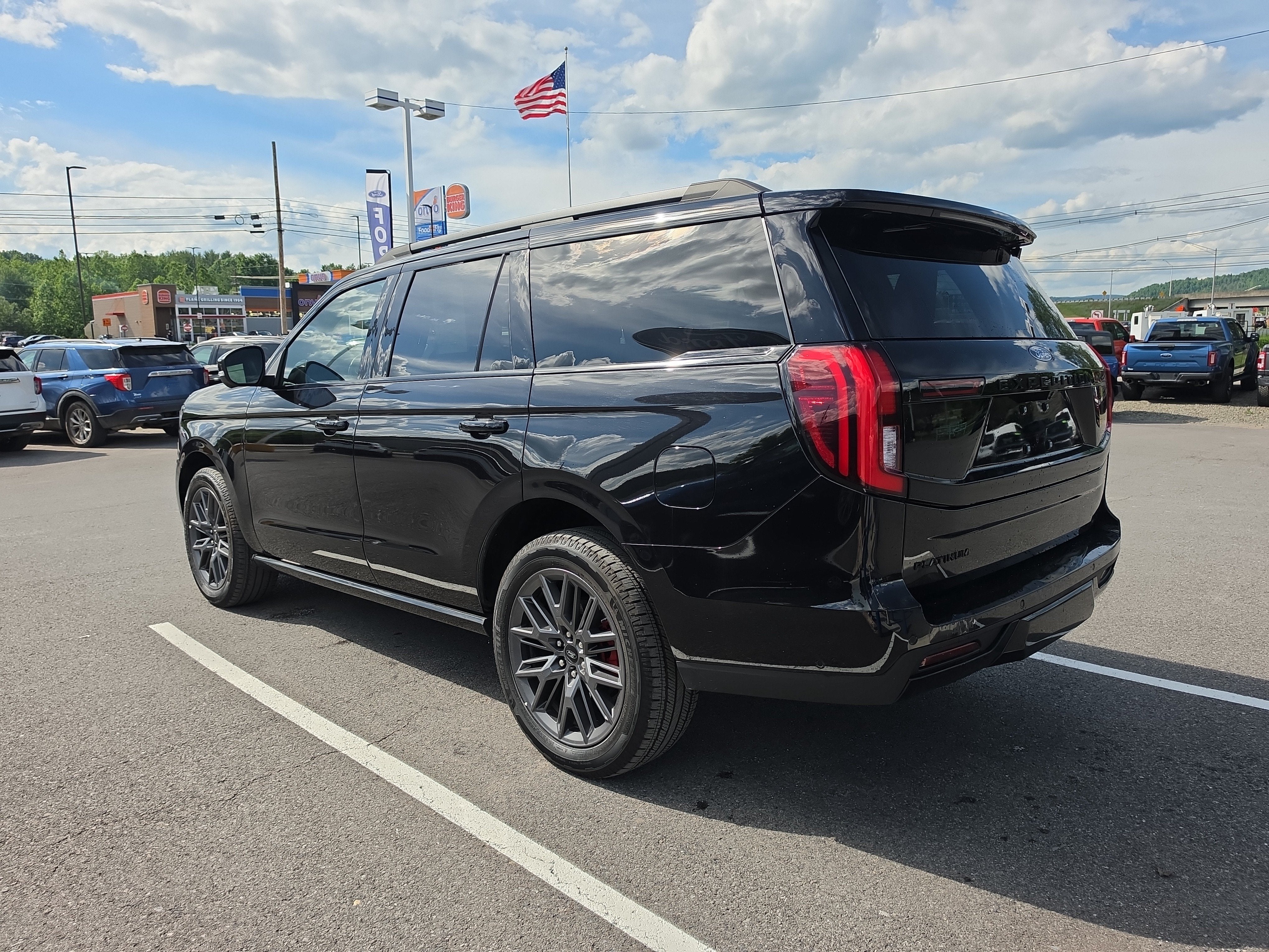 2025 Ford Expedition Platinum
