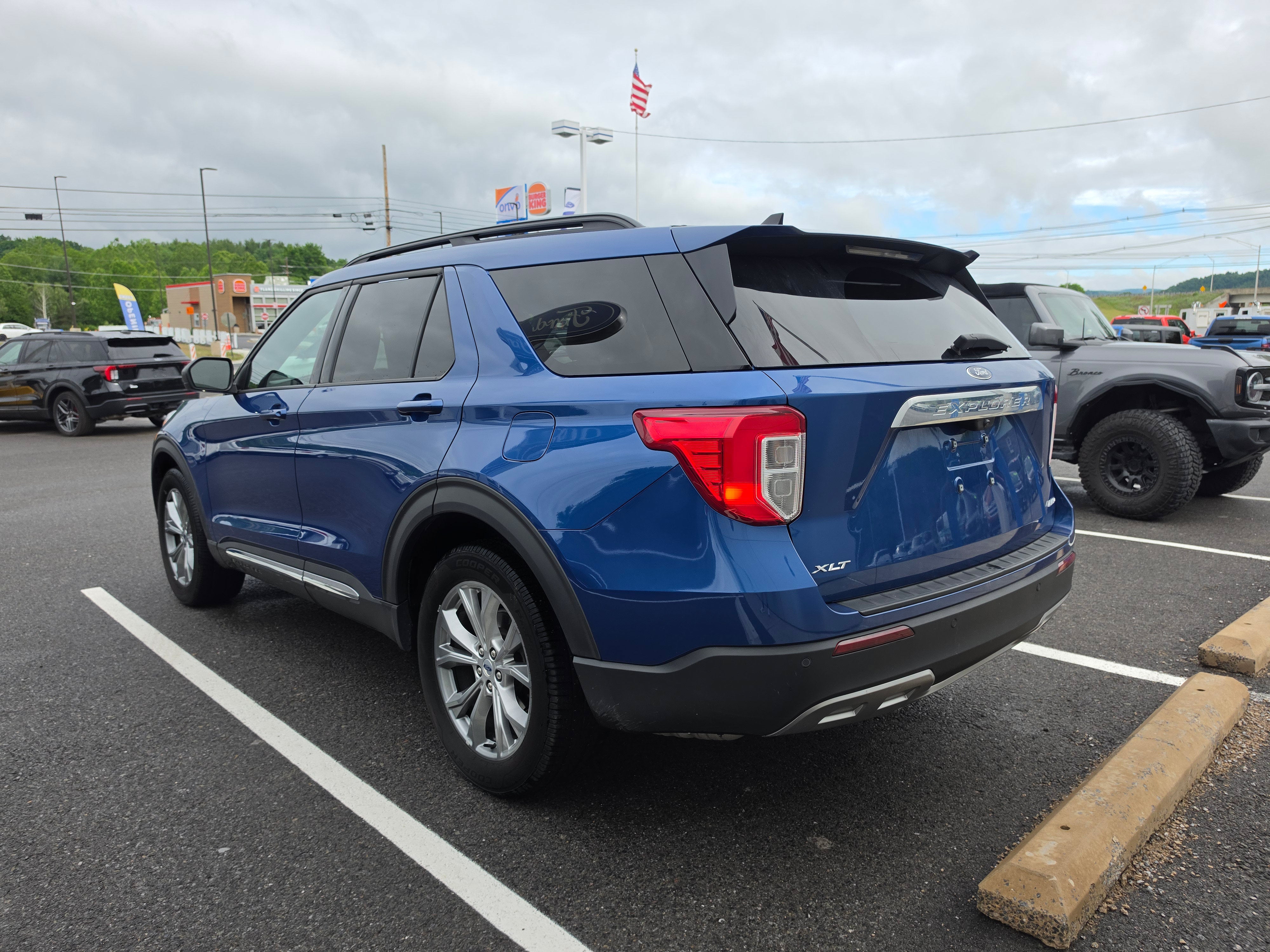 2023 Ford Explorer XLT