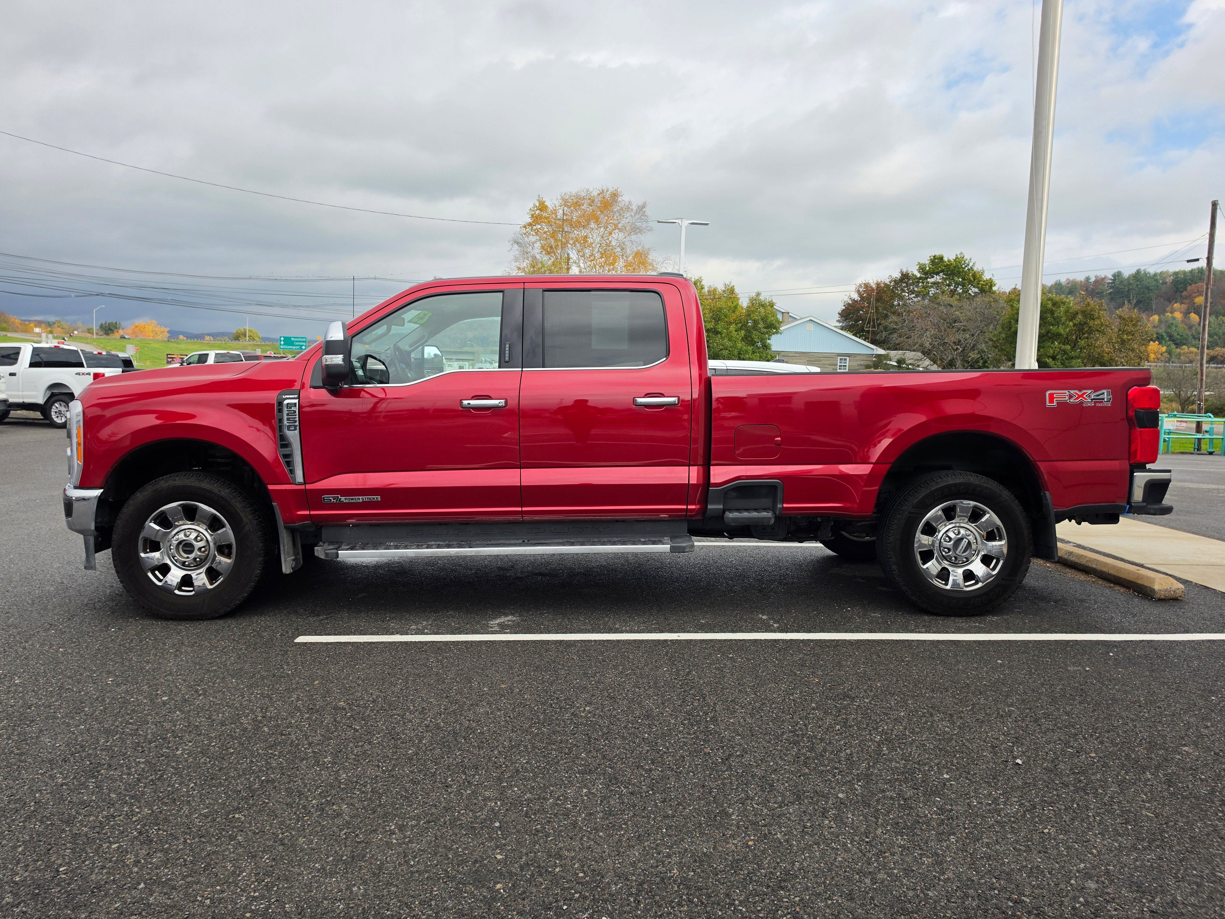 2023 Ford Super Duty F-250 SRW LARIAT